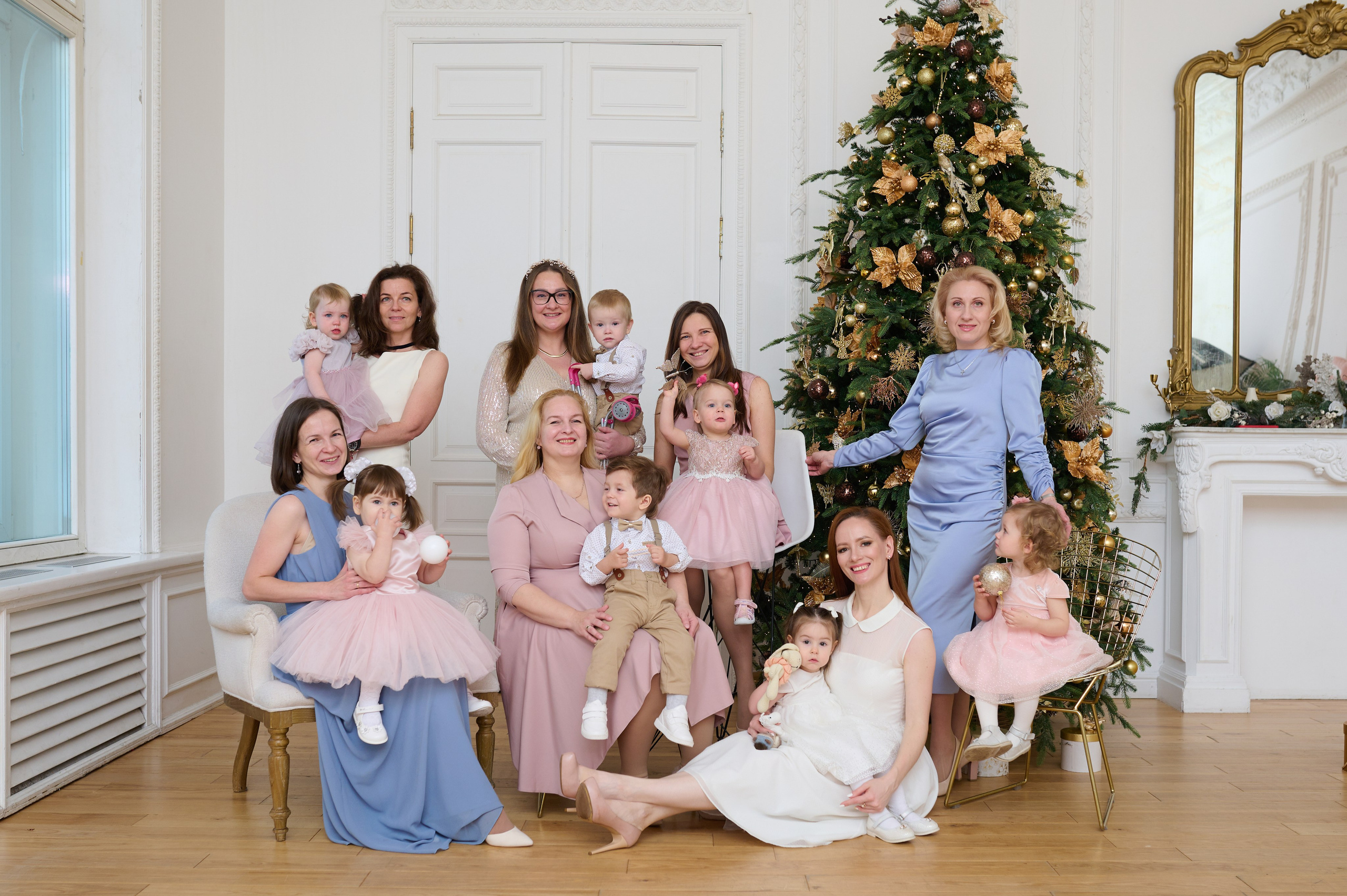 Новогодняя съемка для мам и малышей в студии. Фотограф в Санкт Петербурге Александра Вильдгрубе