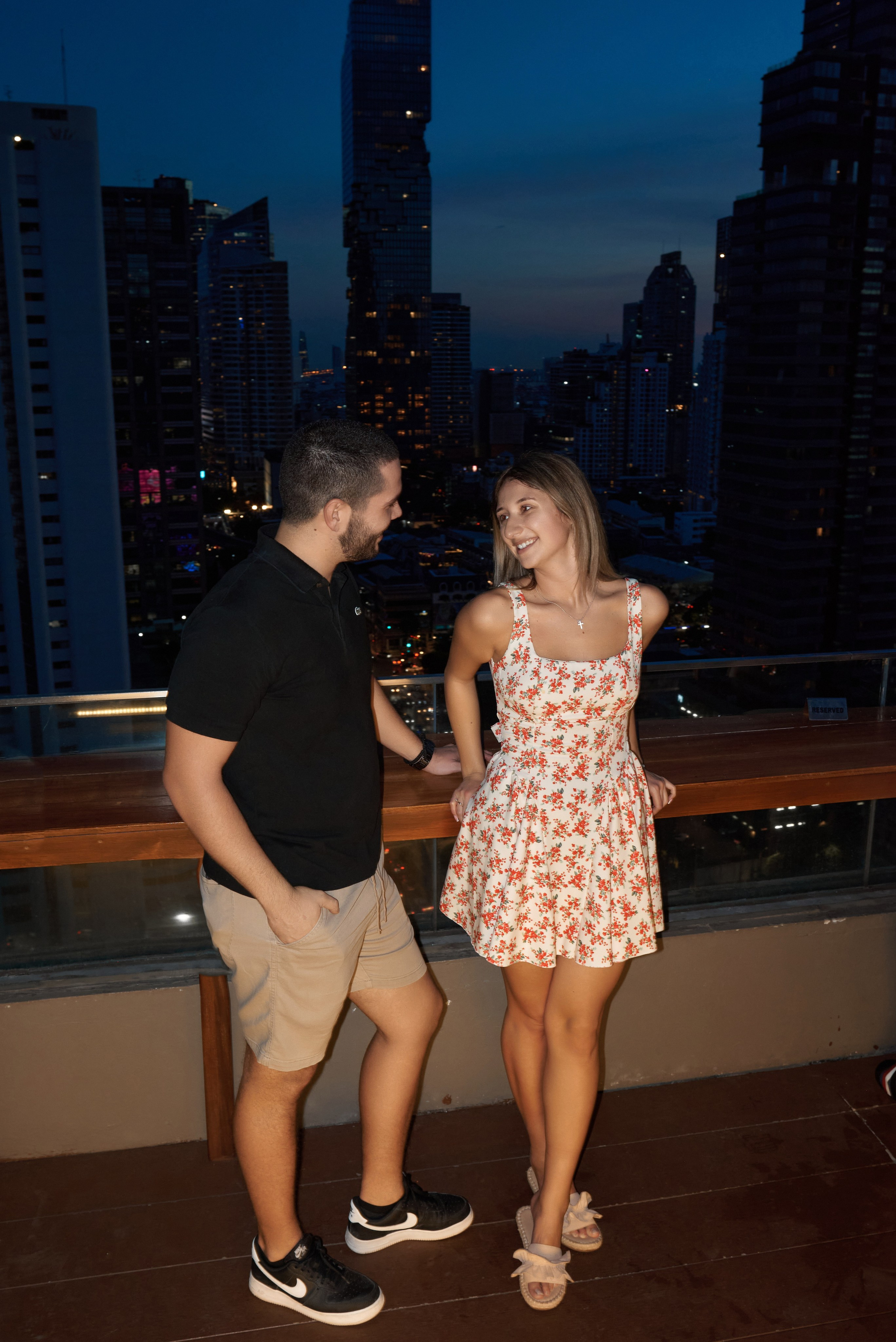 Love in the big city. Photographer Bangkok — Pattaya | фотограф Бангкок — Паттайа