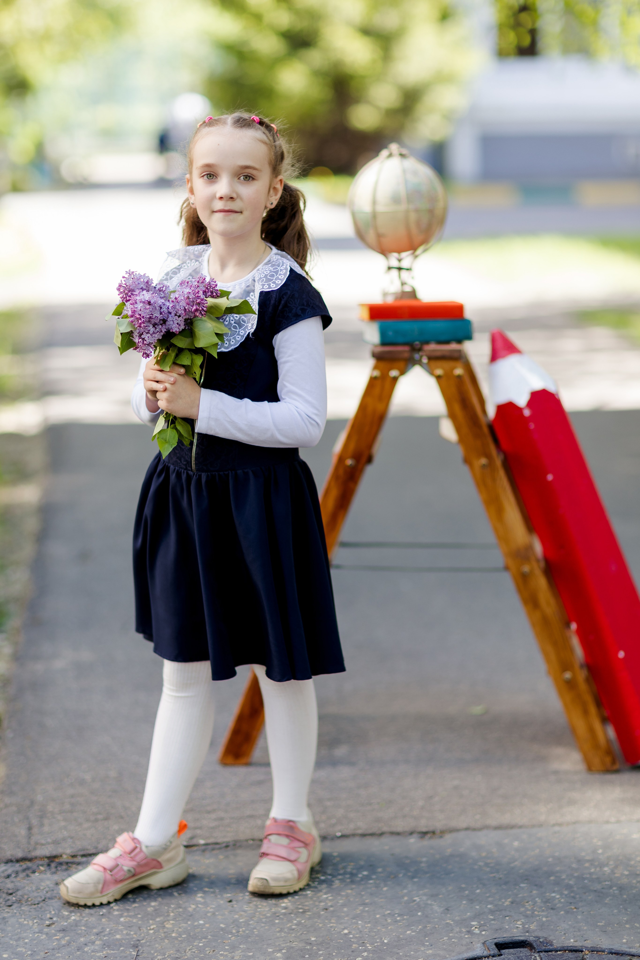Весенняя съемка в начальной школе для первоклашек. Выпускные альбомы в Зеленограде и Москве