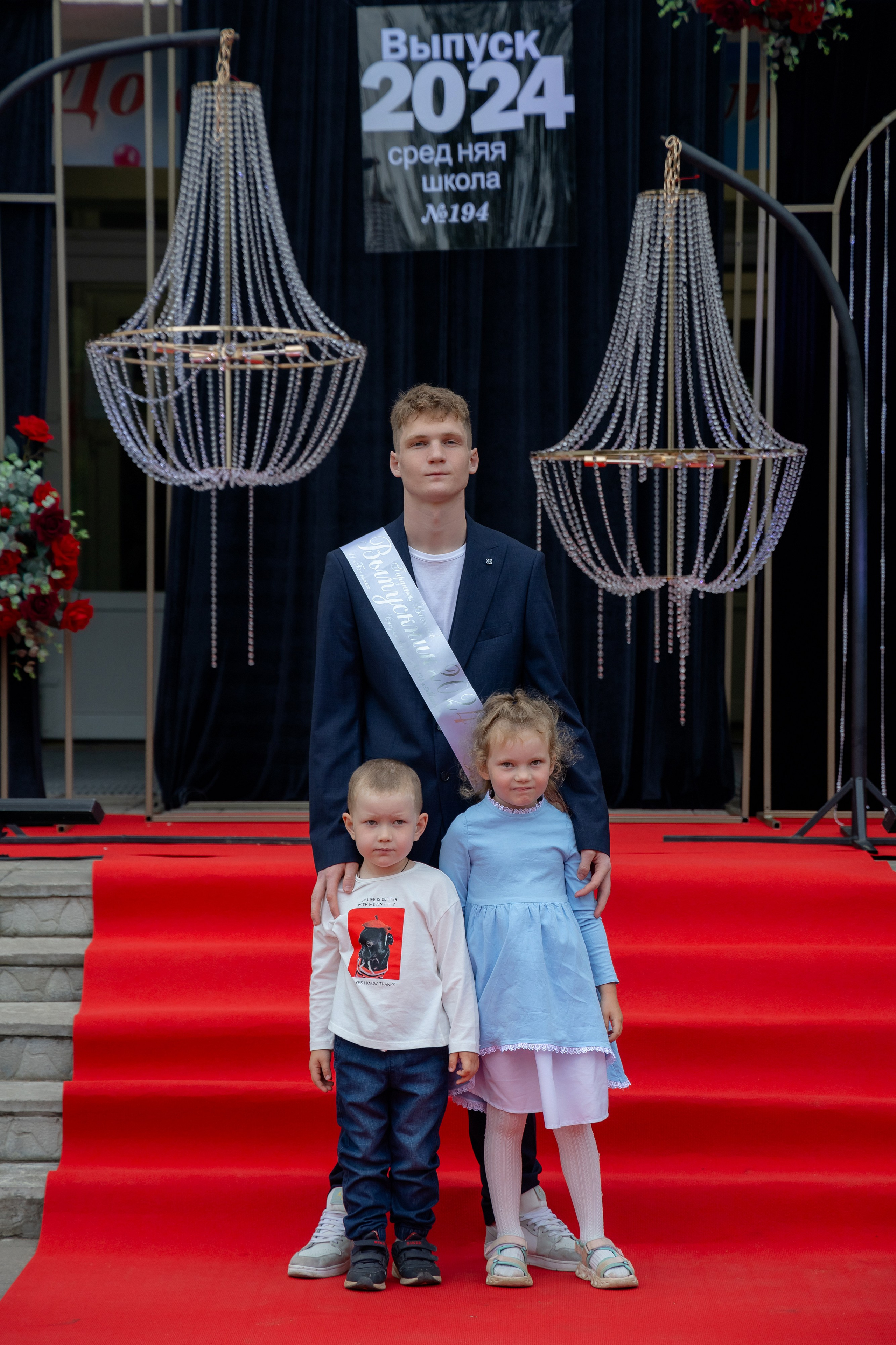 Школьный выпускной 2024 год в Соколе (Минск). Свадебный фотограф в Минске/Беларуси Сергей Спиридонов