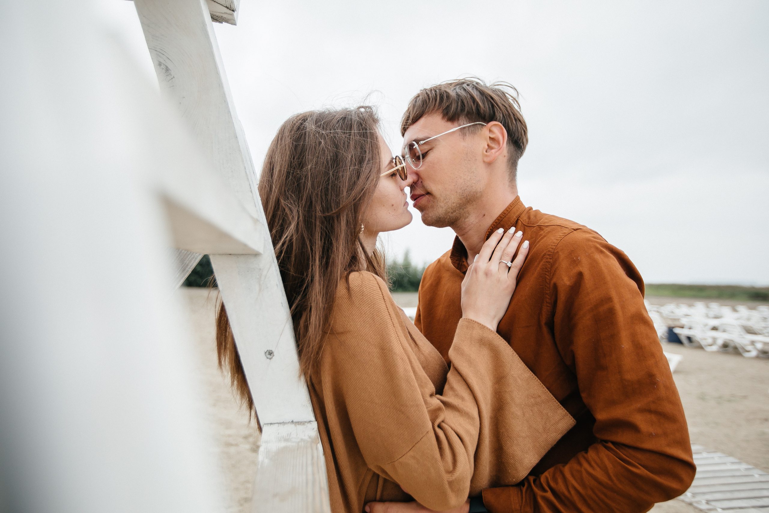 Ветер нежно треплет волосы, о любви мне говорит. Душевный фотограф Ваших самых ярких событий Марина Погребняк