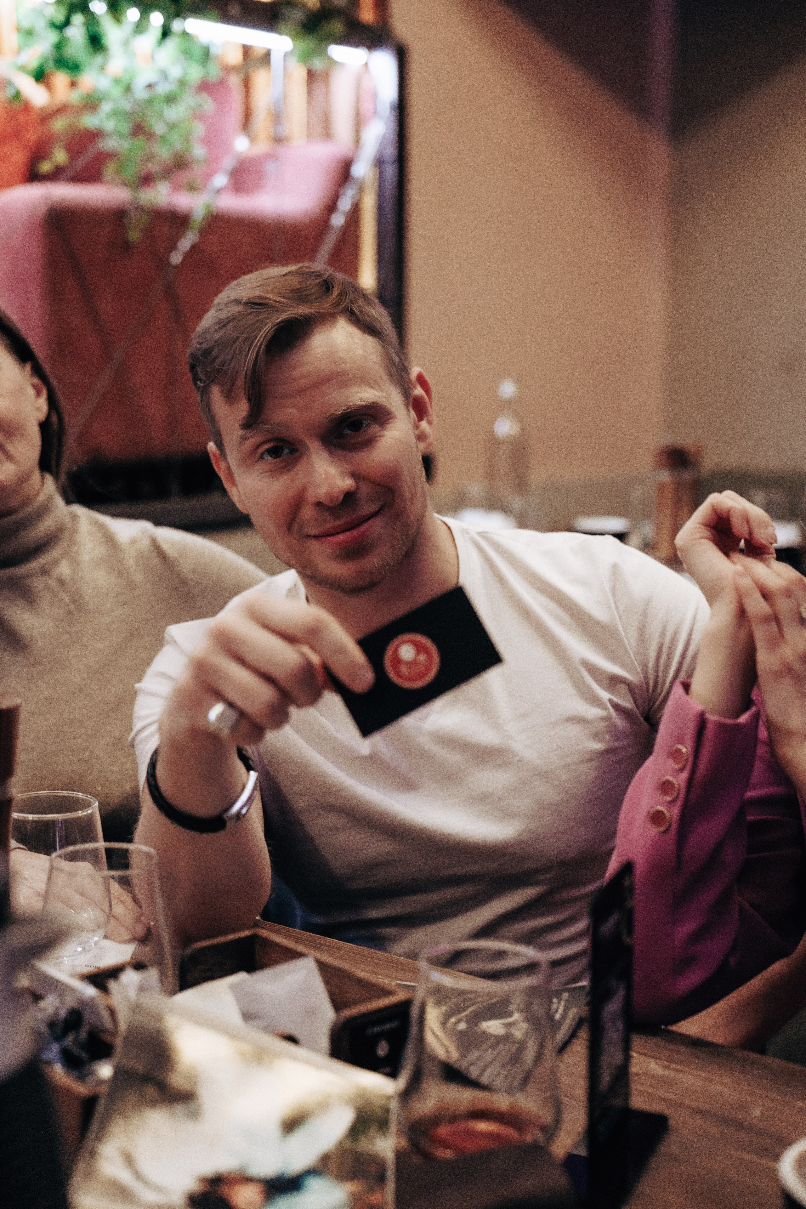 Репортажная съёмка мероприятия в Санкт-Петербурге. Профессиональный фотограф в Санкт-Петербурге Александр Волосенцев