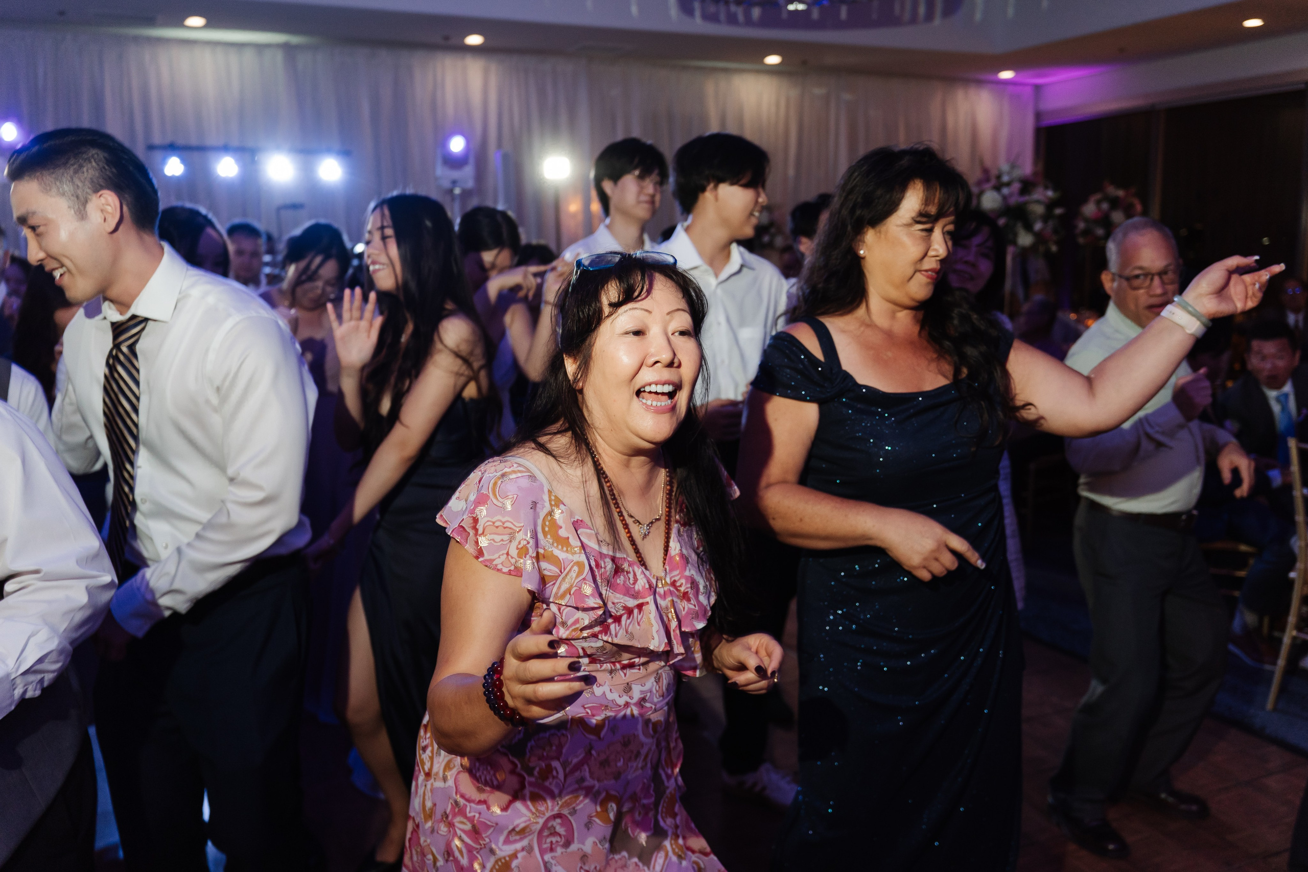 2025-08-16_AndreaChristopher. Ретушер Зенькевич Света