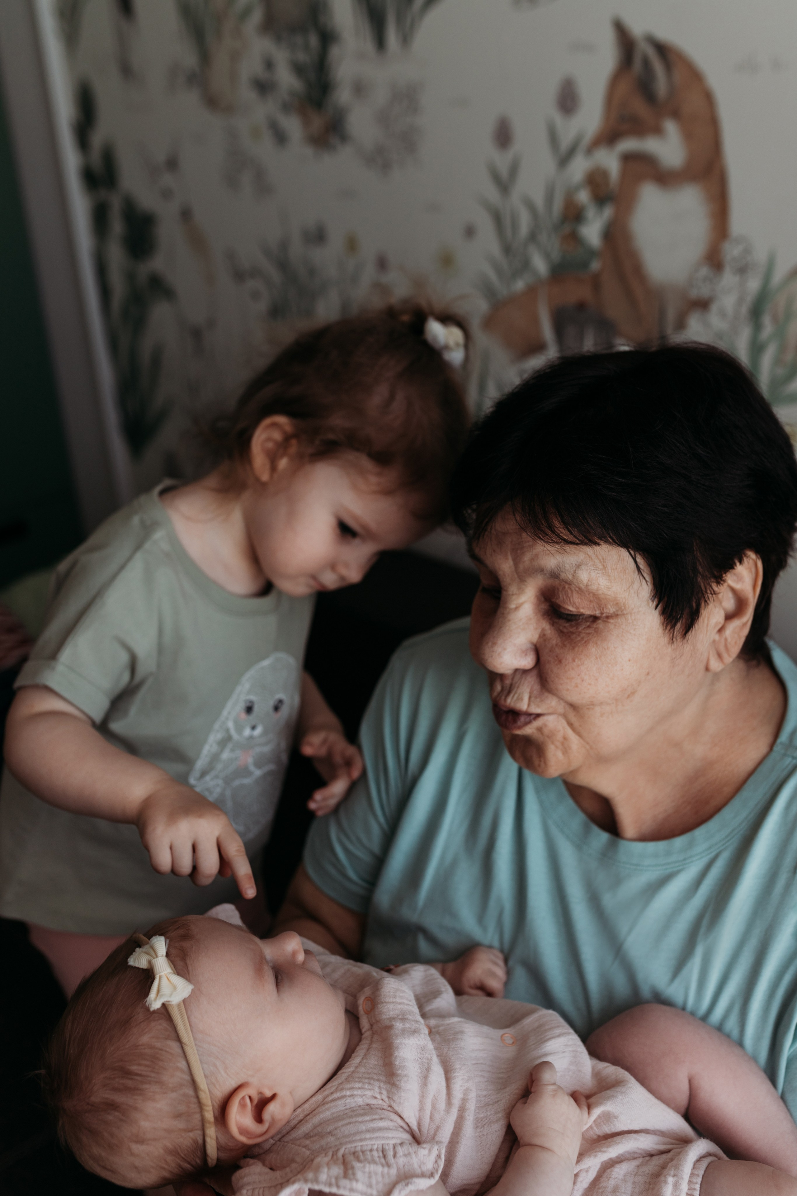 Женская линия. Фотограф новорожденных в г. Барнаул Ренпенинг Катерина