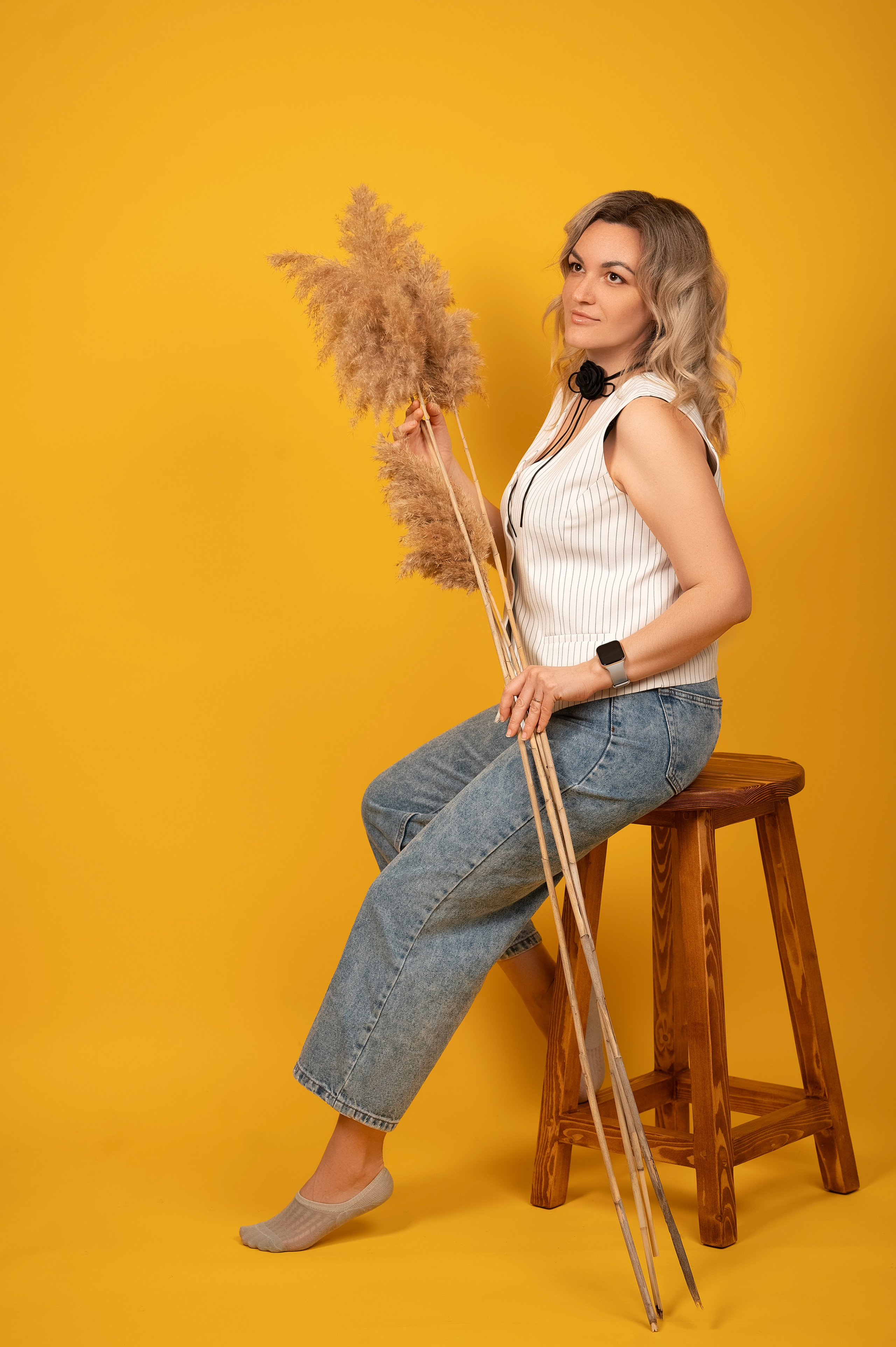 Елизавета Жуйкова (Волгодонск): профессиональная съёмка в студии. Портрет женщины, художественная постановка.