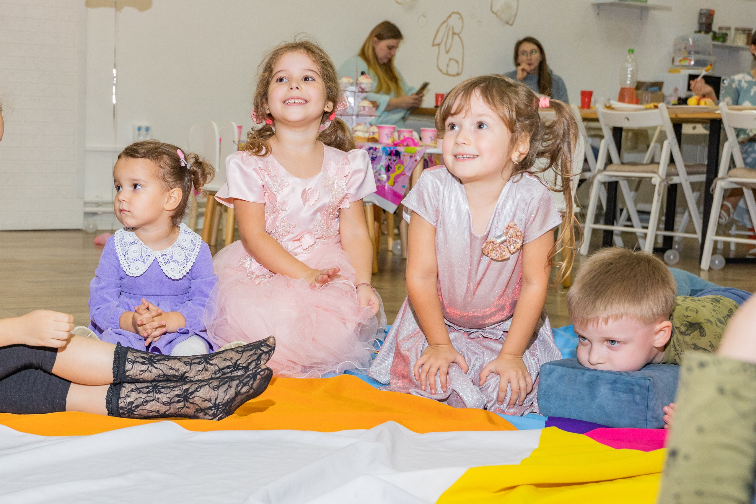 День Рождение Есении в Rabbit Holl. Выпускные альбомы во Владивостоке