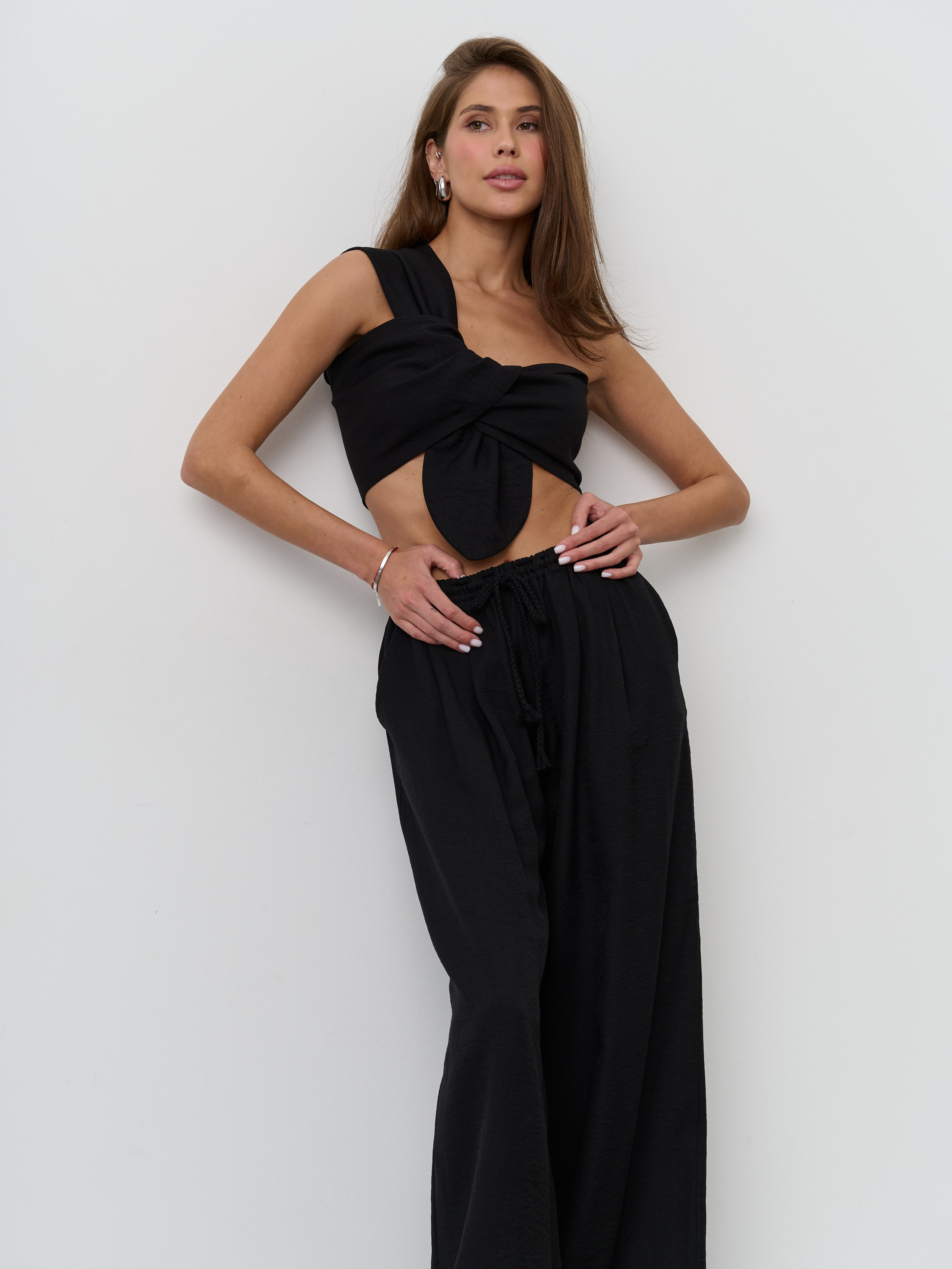 Съёмка для продакшна BURO. Fashion фотограф в Москве Ксения Чупрунова