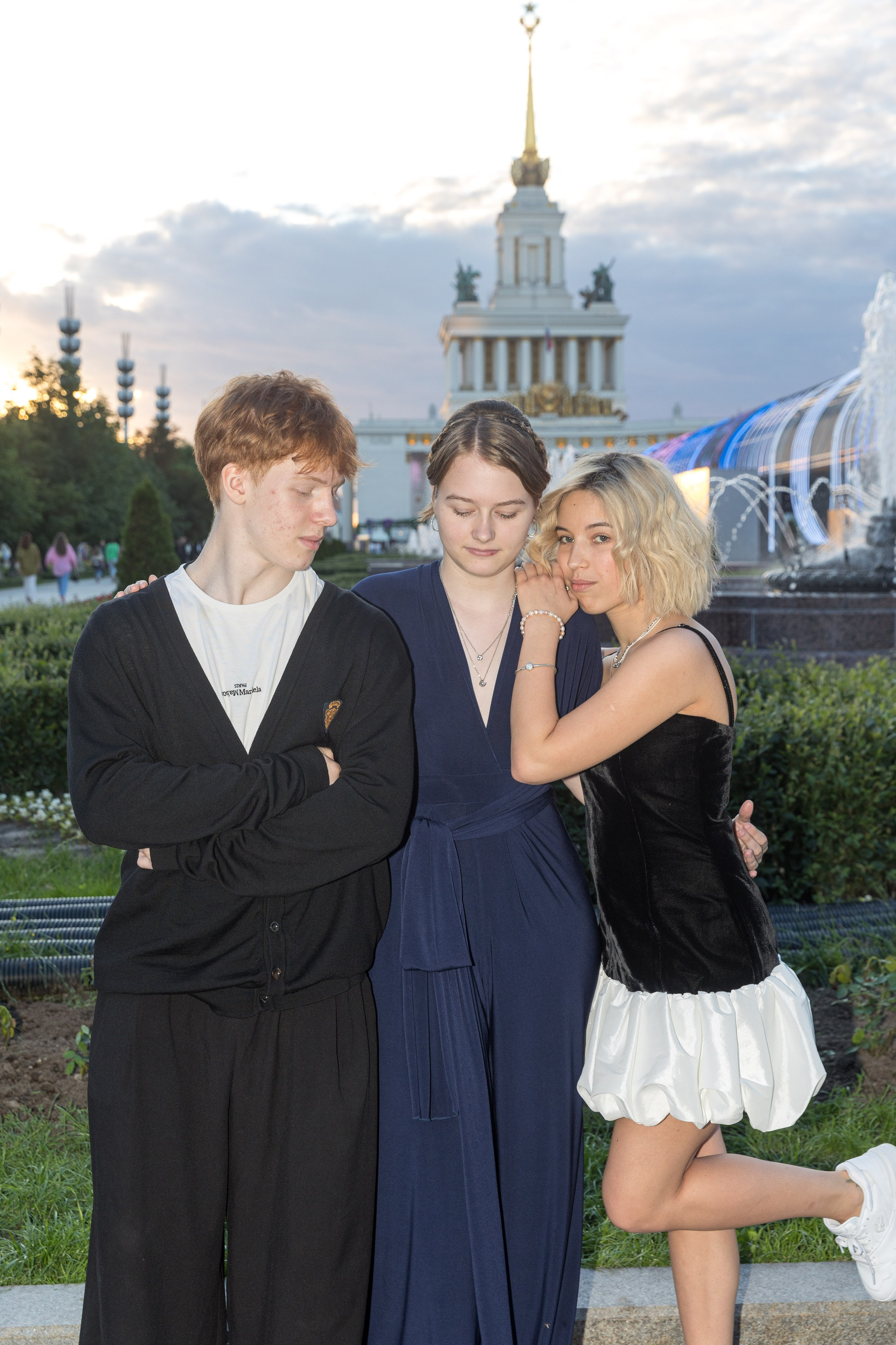 Прогулка перед выпускным. ВДНХ. Школьный фотограф в Москве Семенова Ирина