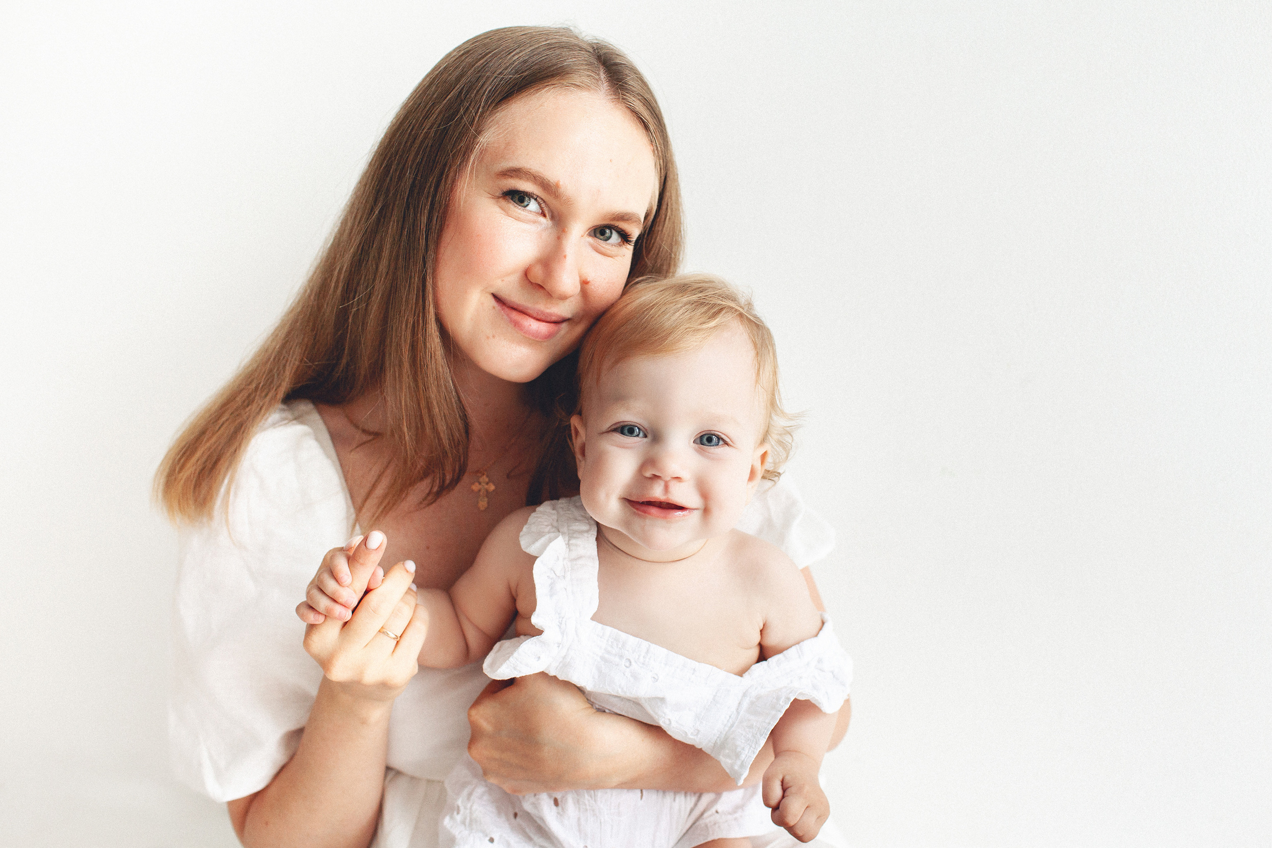 Семейная фотосессия с годовалой малышкой. Детский фотограф в Самаре