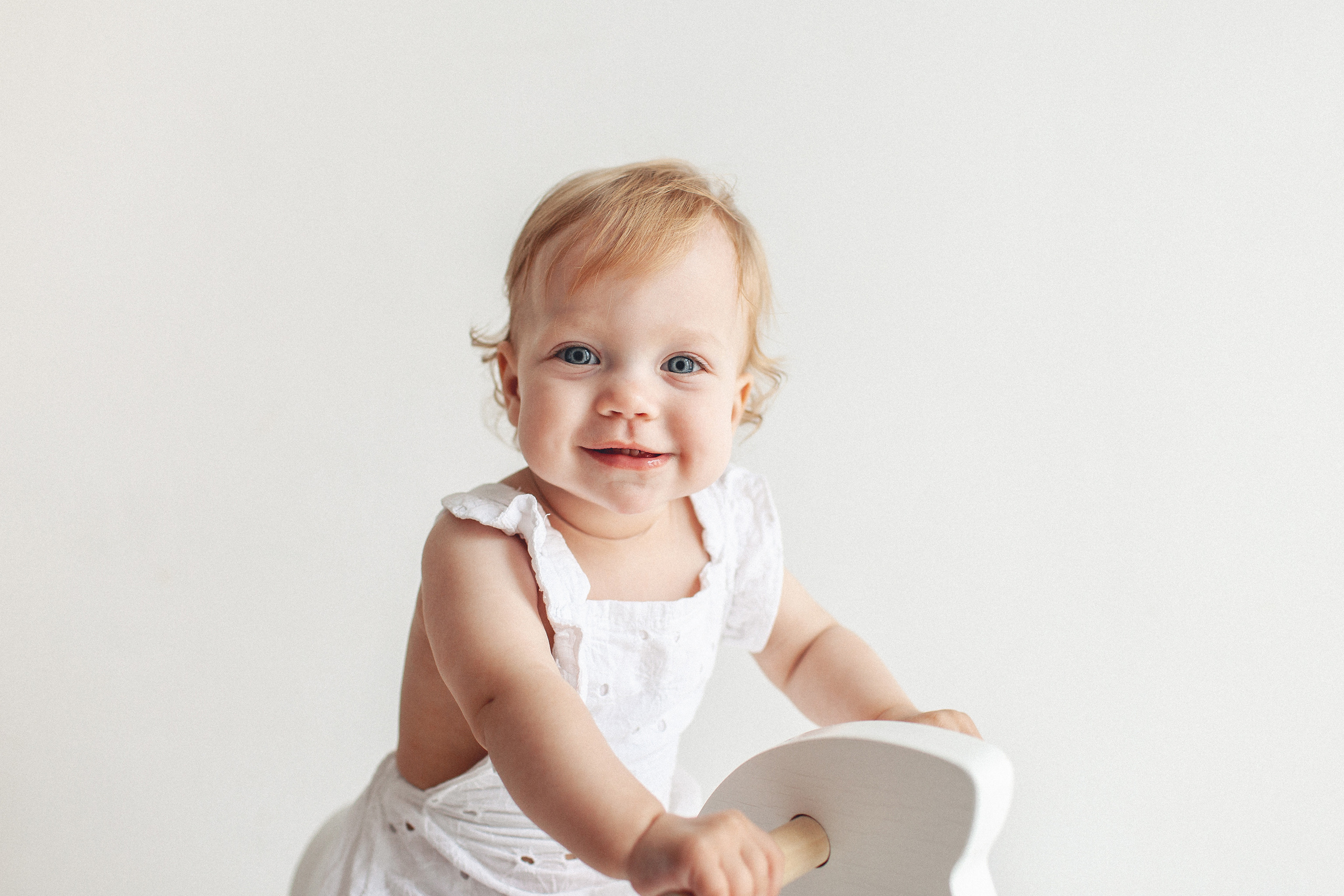 Семейная фотосессия с годовалой малышкой. Детский фотограф в Самаре