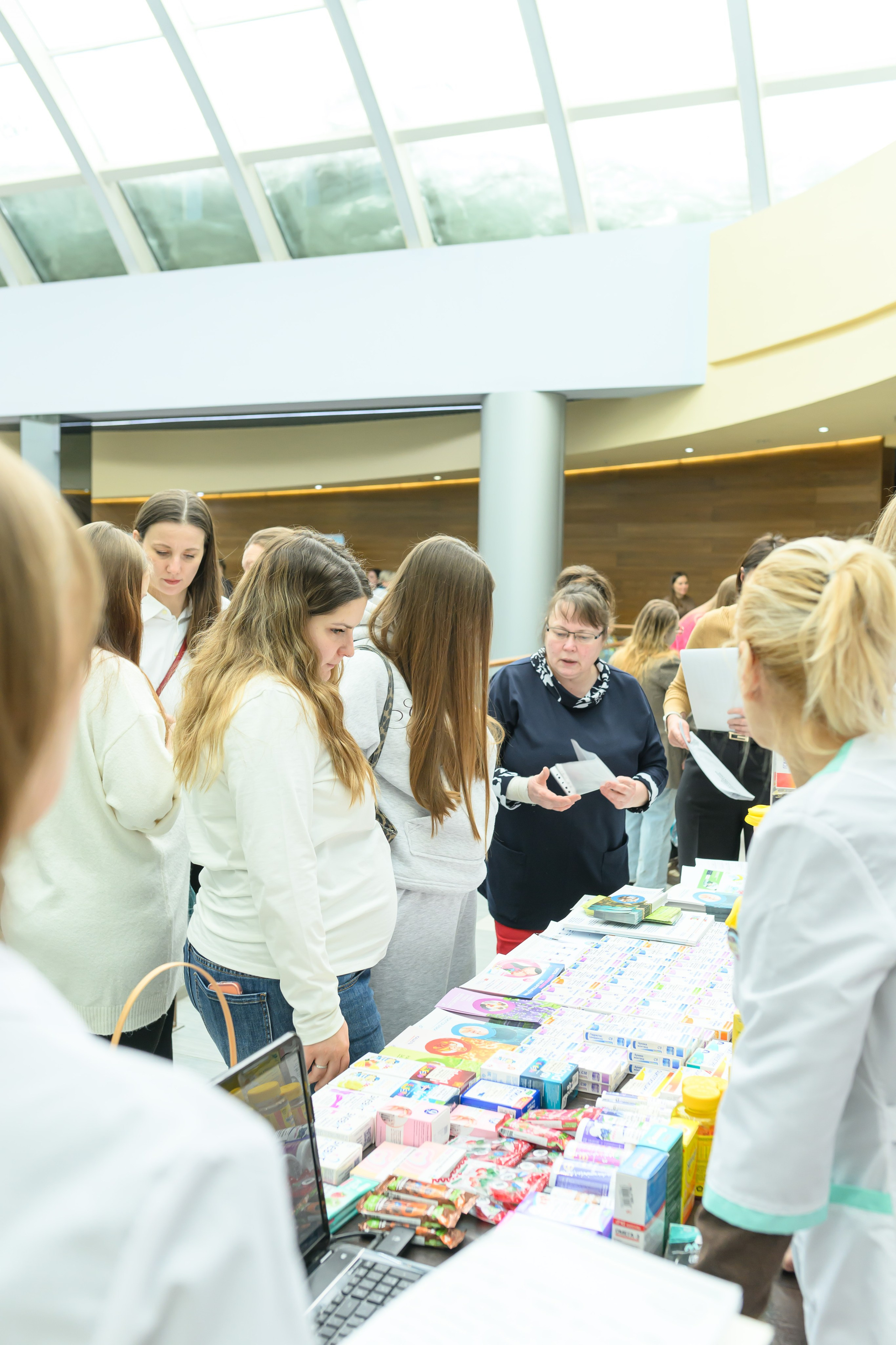Фотоотчет праздника материнства февраль 2026 г. Профессиональный фотограф Елена Красилина г.Ярославль, г. Рыбинск