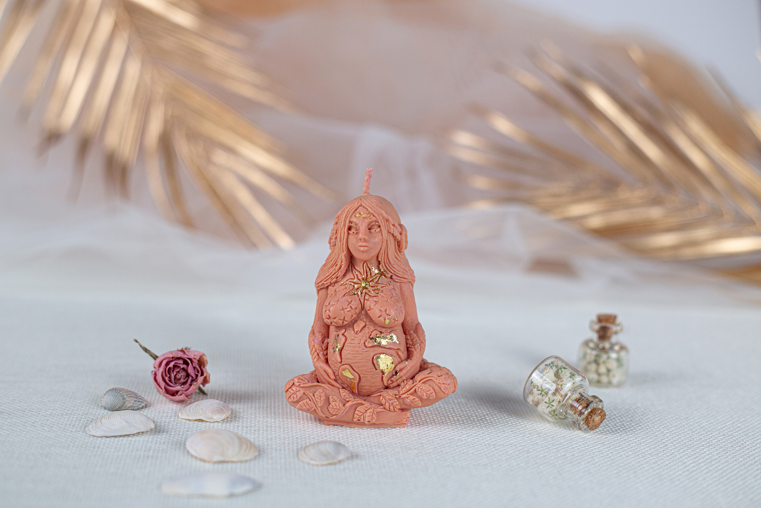 Свечи статуэтки. Предметный фотограф, маркетплейсы г. Оренбург Станкевич Тамара