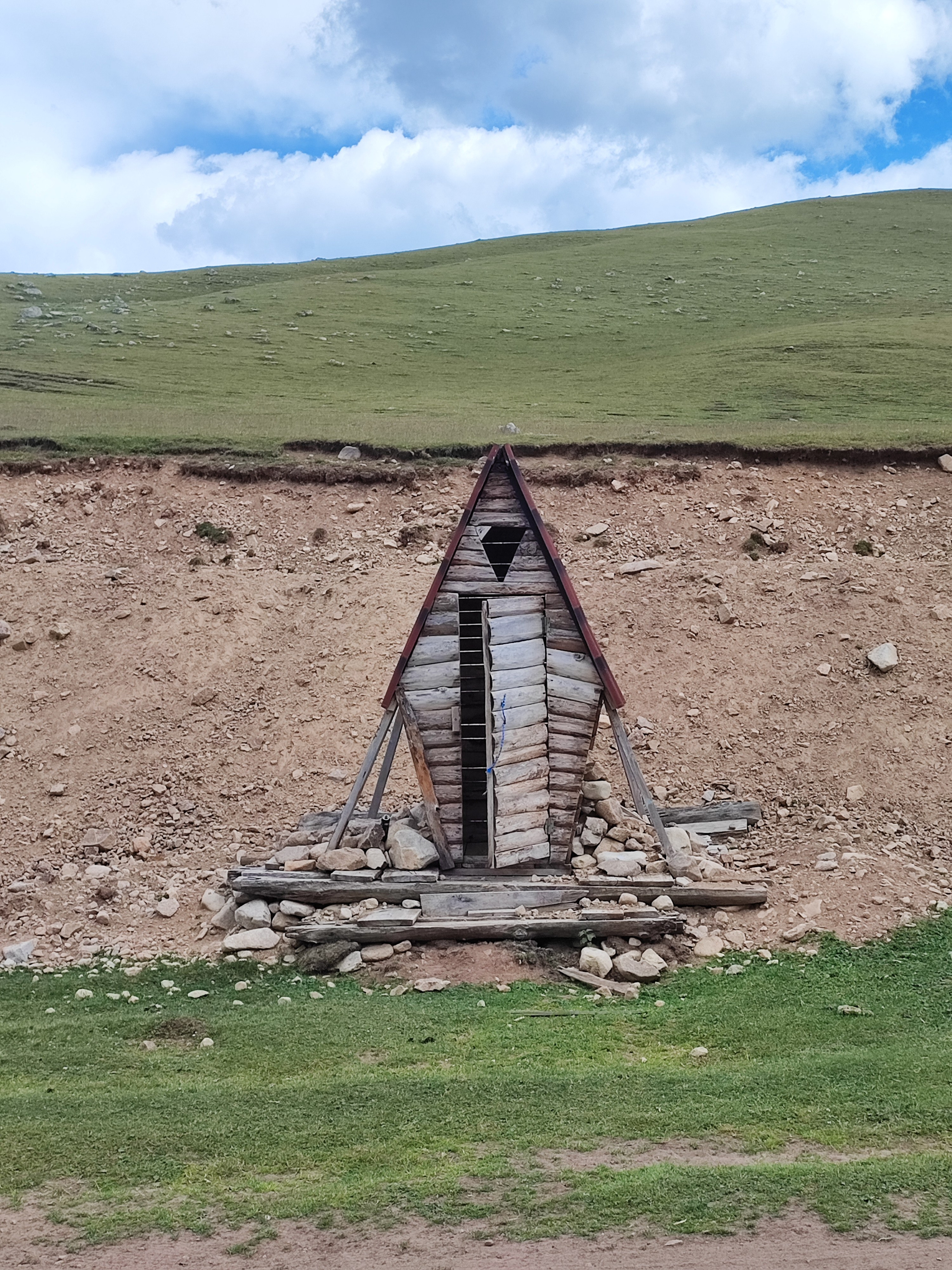 Намобилкус кавказский. Репортажный фотограф Алексей Пирязев