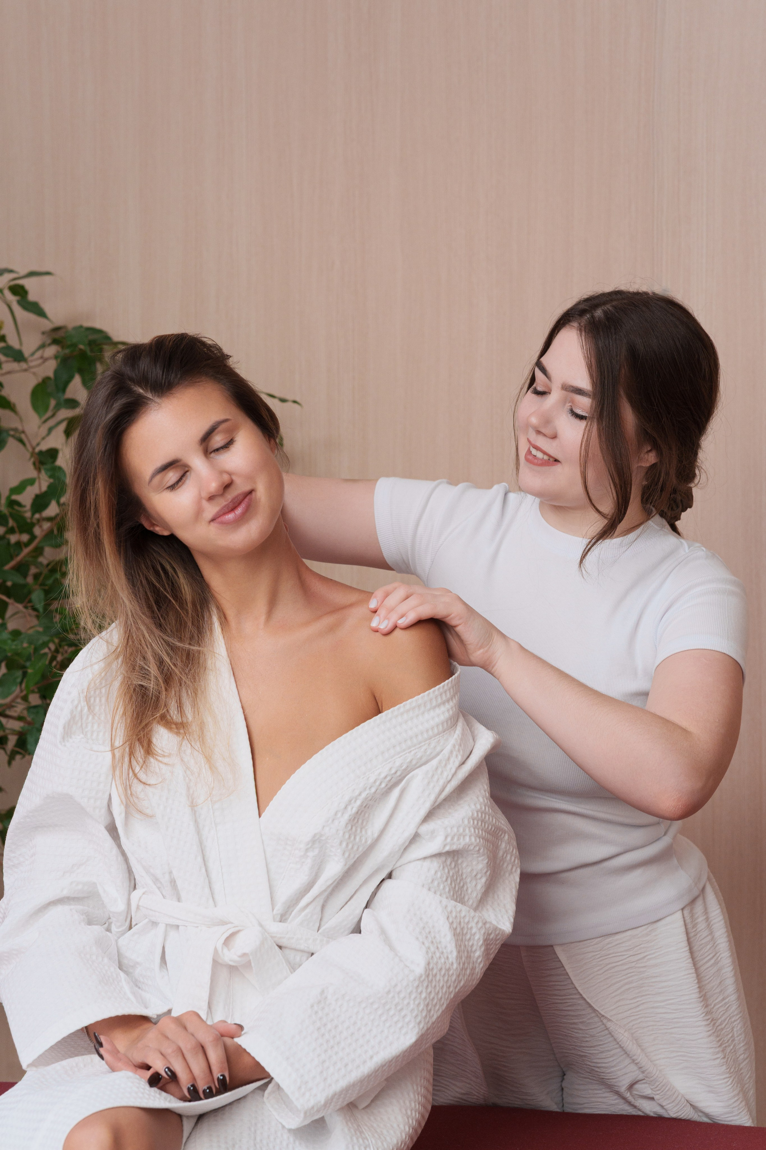 Массаж лица. Фотограф Виктория Юленкова