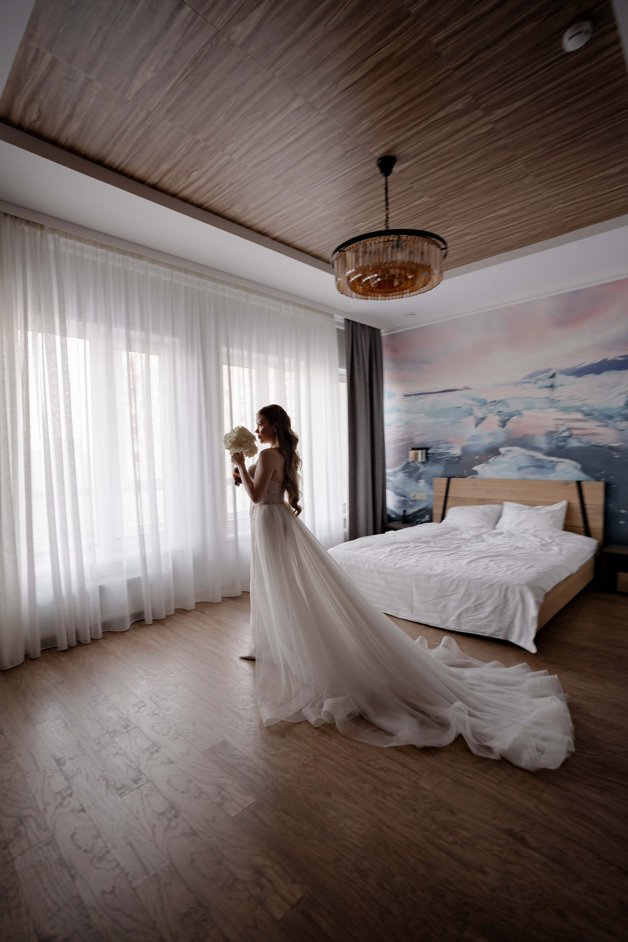 СВАДЕБНАЯ СЬЕМКА СБОРОВ В ОТЕЛЕ И ВЫЕЗД НА ЦЕРЕМОНИЮ (СНЯТО В СИБИРЕ В НИЖНЕВАРТОВСКЕ)М. Профессиональный фотограф, Санкт-Петербург — Виктория Богомолова