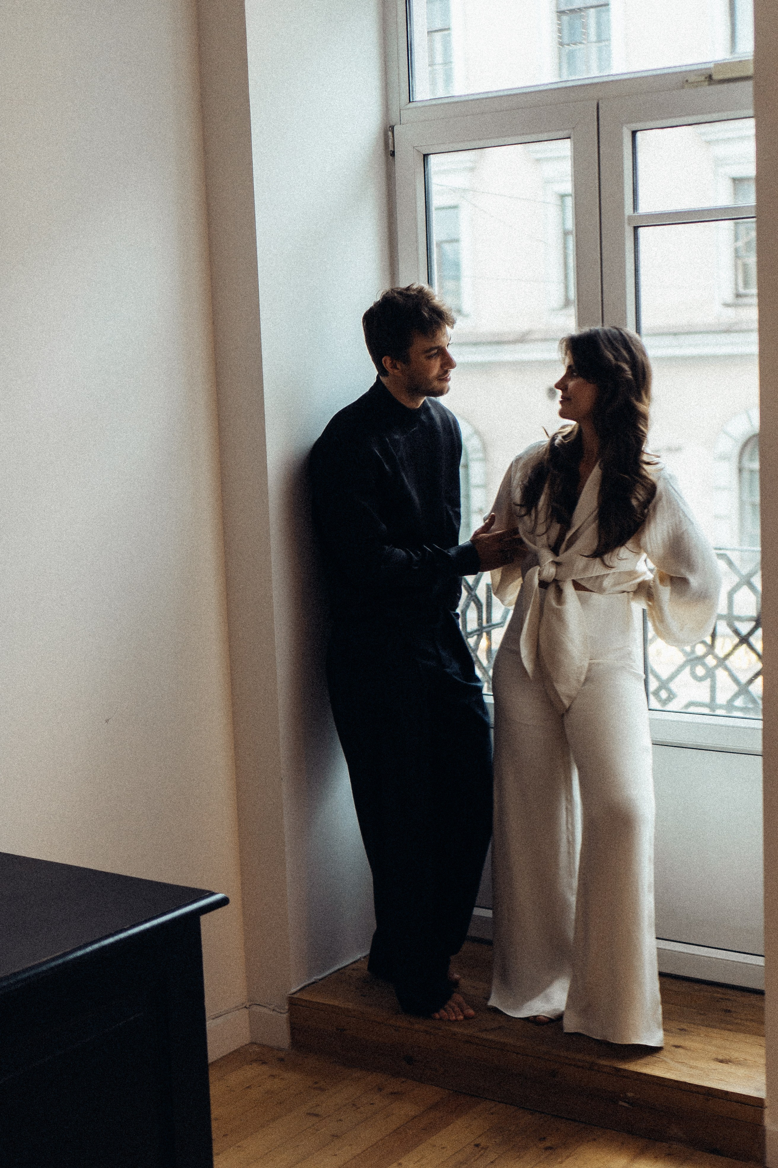 УТРО ЖЕНИХА И НЕВЕСТЫ В ПИТЕРСКОЙ КВАРТИРЕ И СЬЕМКА С СВАДЕБНЫХ ОБРАЗАХ. Профессиональный фотограф, Санкт-Петербург — Виктория Богомолова