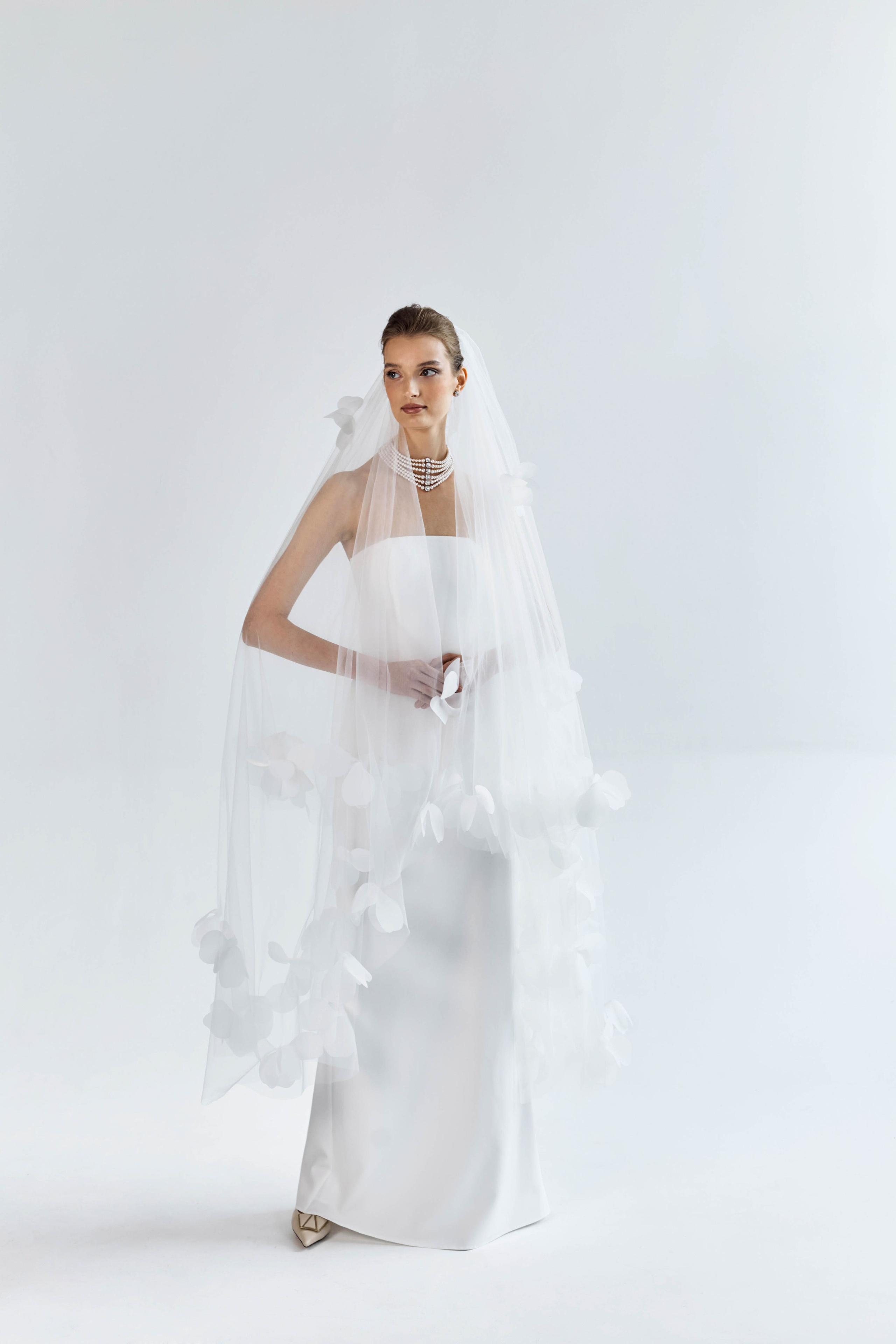 Сара. Свадебный салон-ателье Бонжур в Минске Bonjour