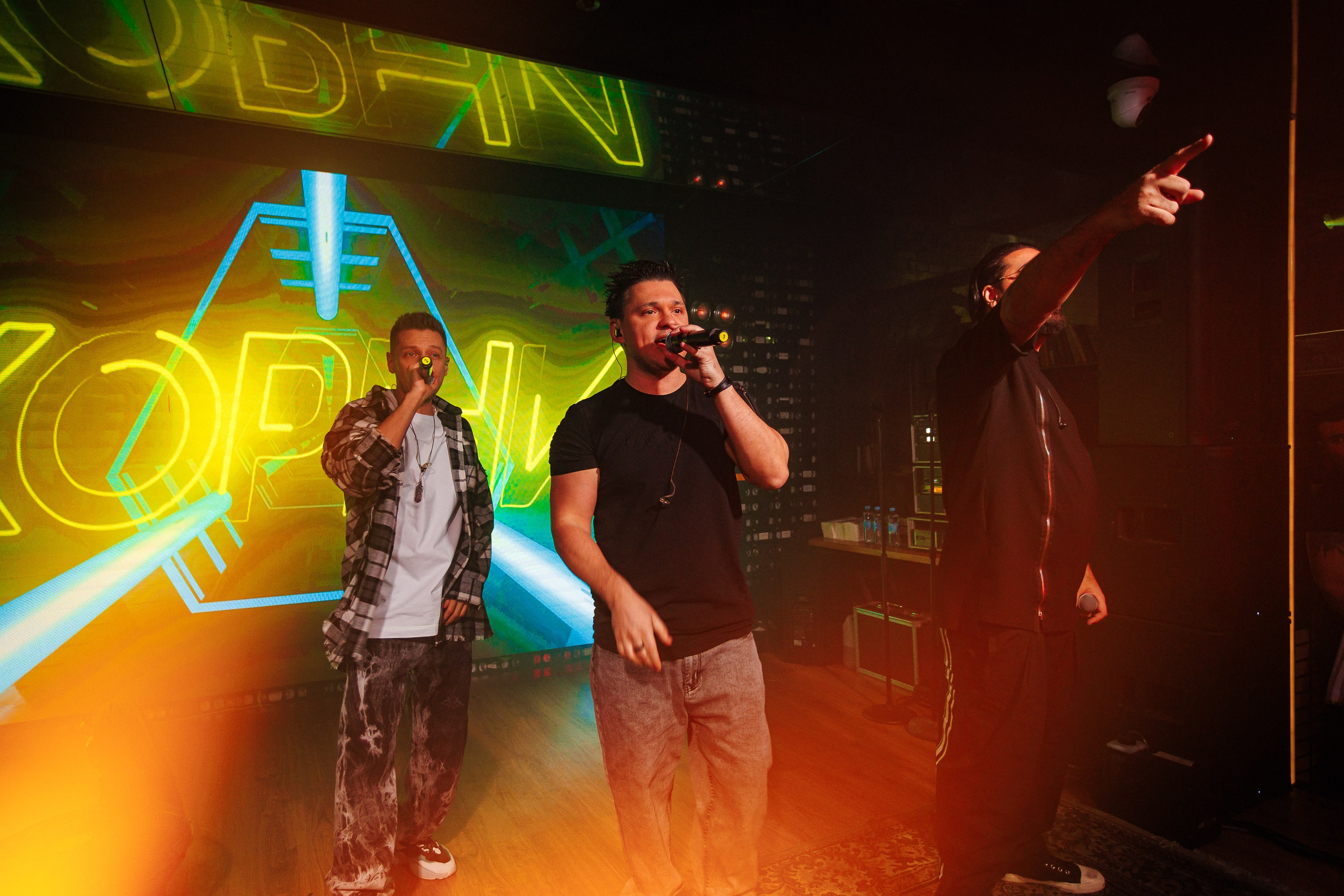 Выступление группы «Корни"_Santa Barbara_Симферополь_15.02.2025. Аминов Руслан | Фотограф