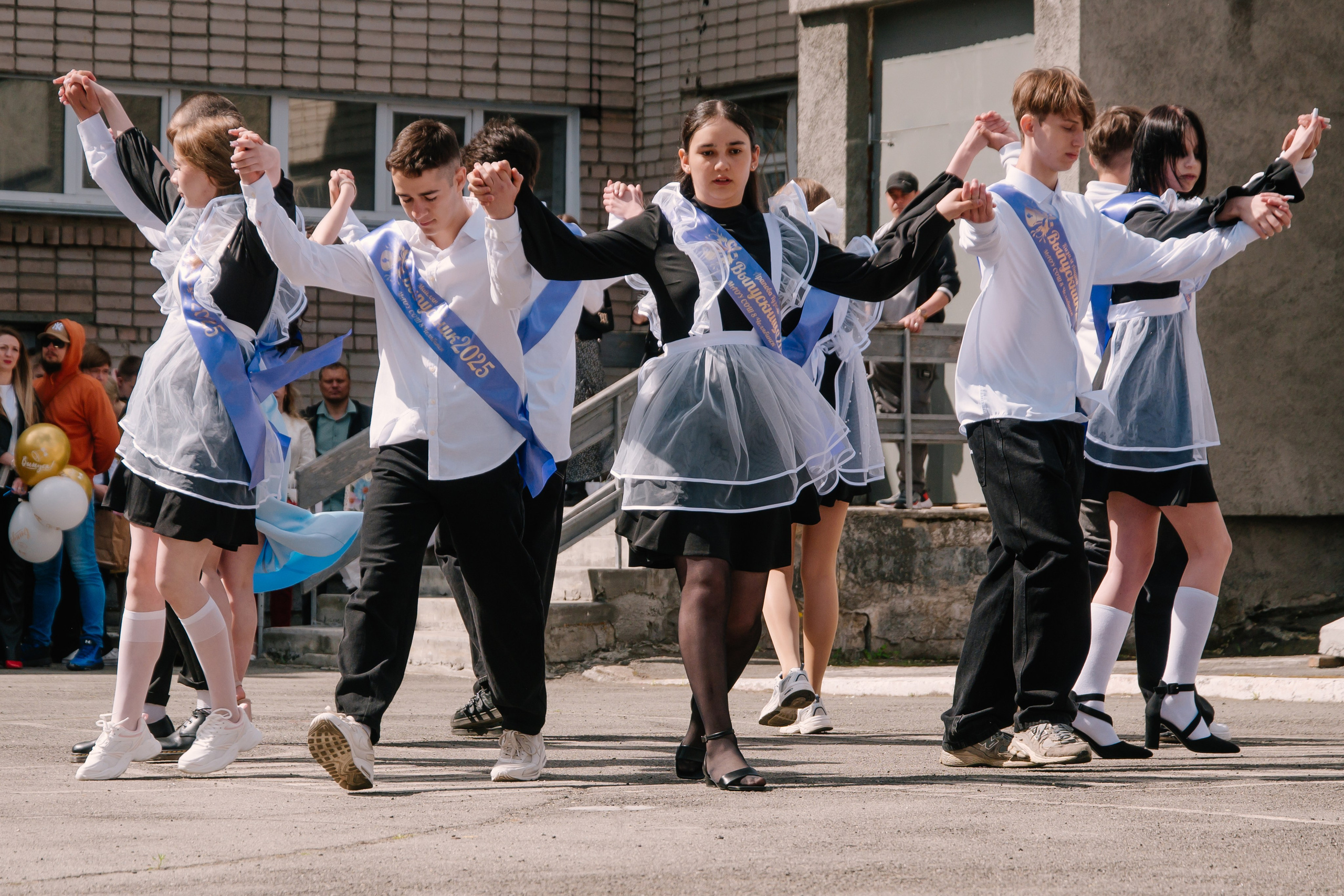 Выпускной 9 класс. Фотограф в Челябинске Любовь Денисенко