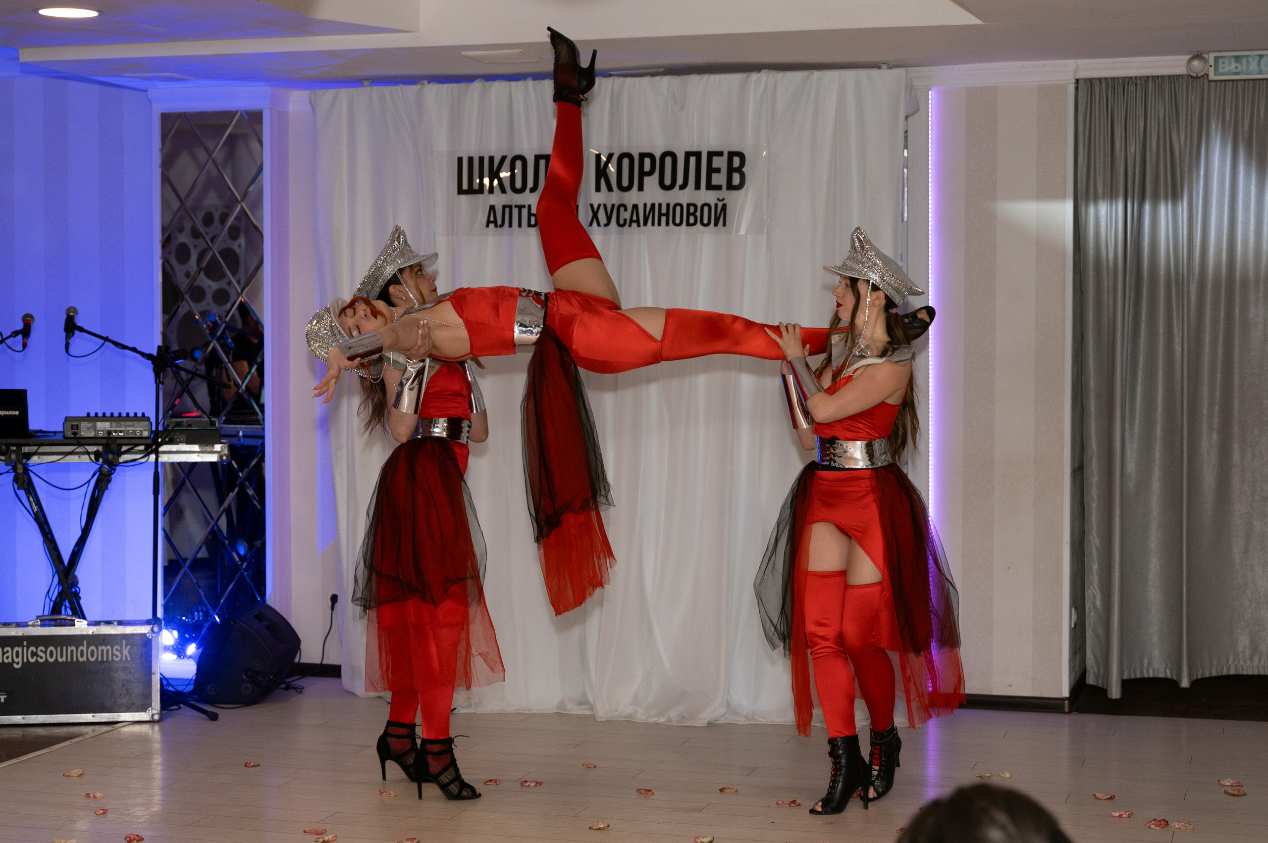 Школа Королев Алтыны Хусаиновой 18 поток | 13.04.2025. Фотограф в Омске Елизавета Кириллова