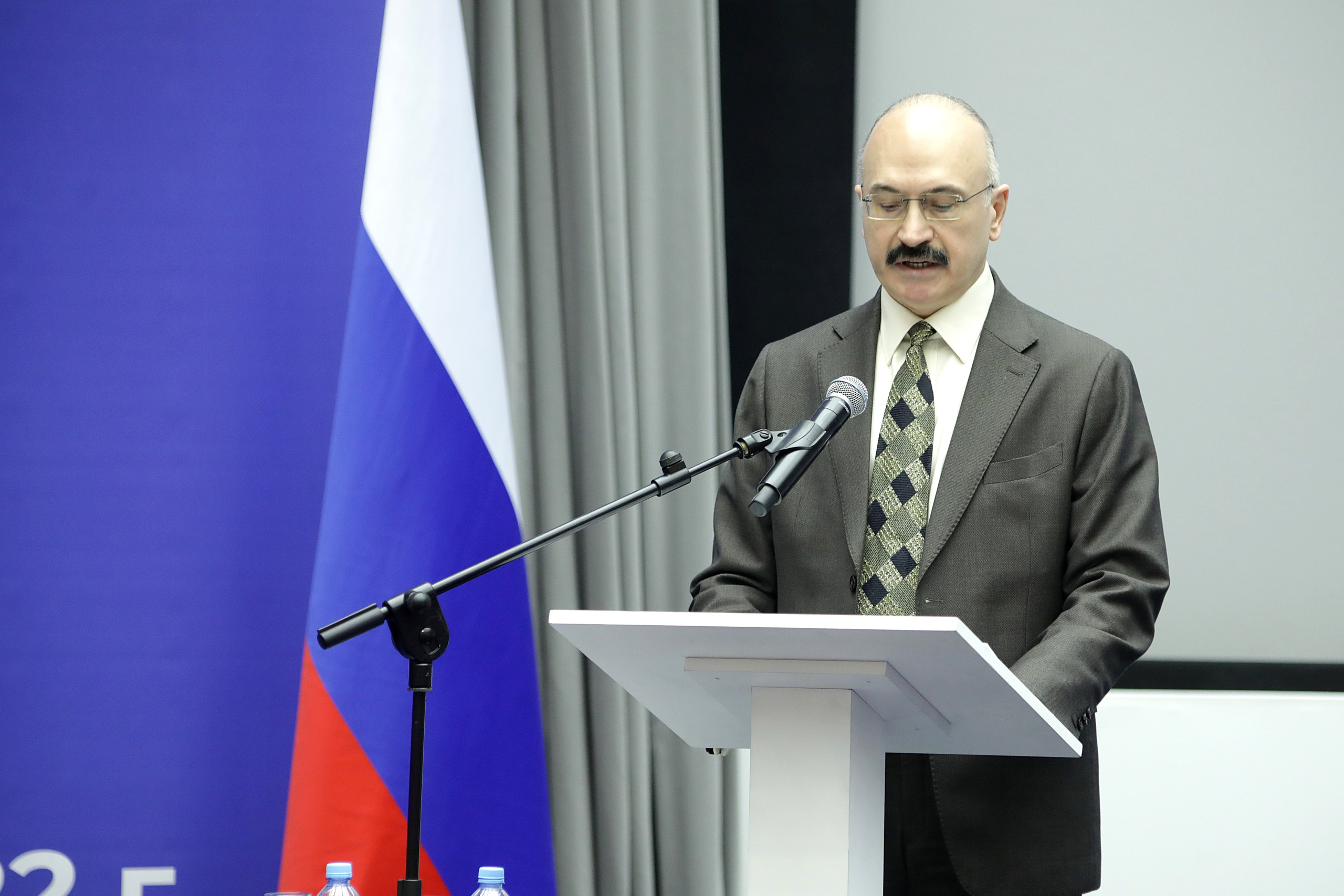 Всероссииский съезд ученых Российской федерации. Art photographer Nino