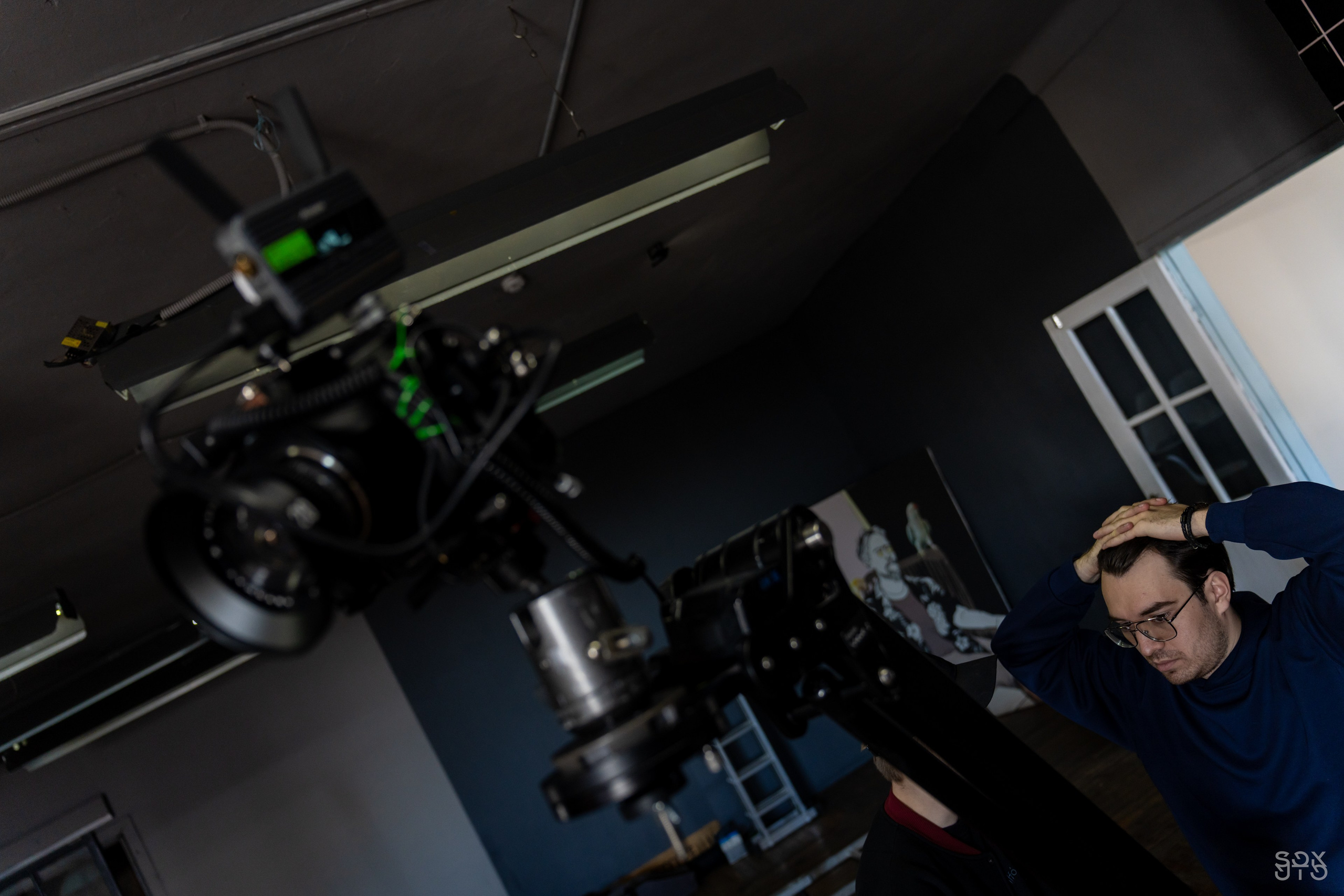 BAKED ROLL x Grad! ent