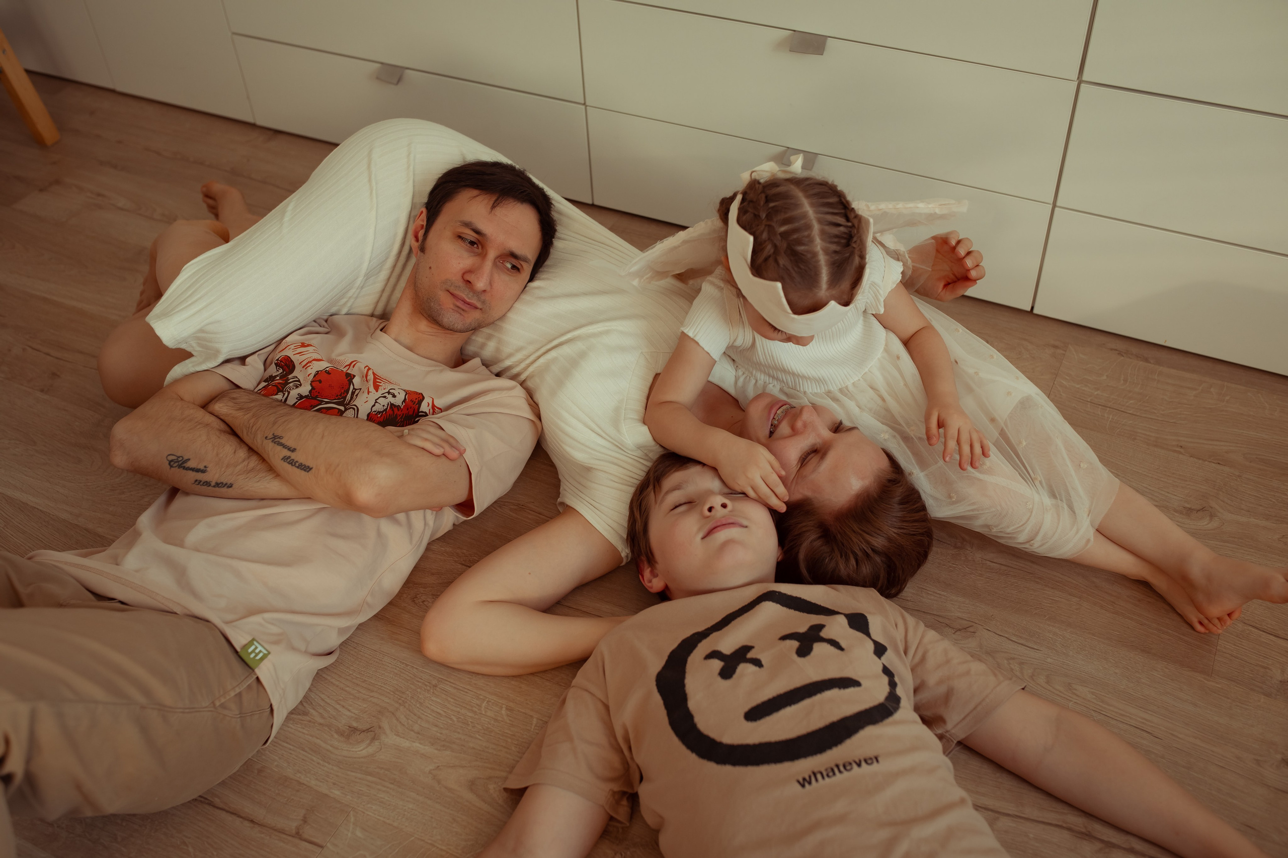 Александра, Максим, Евгений и Ксюша. Семейный и детский фотограф в Москве Дорогова Екатерина