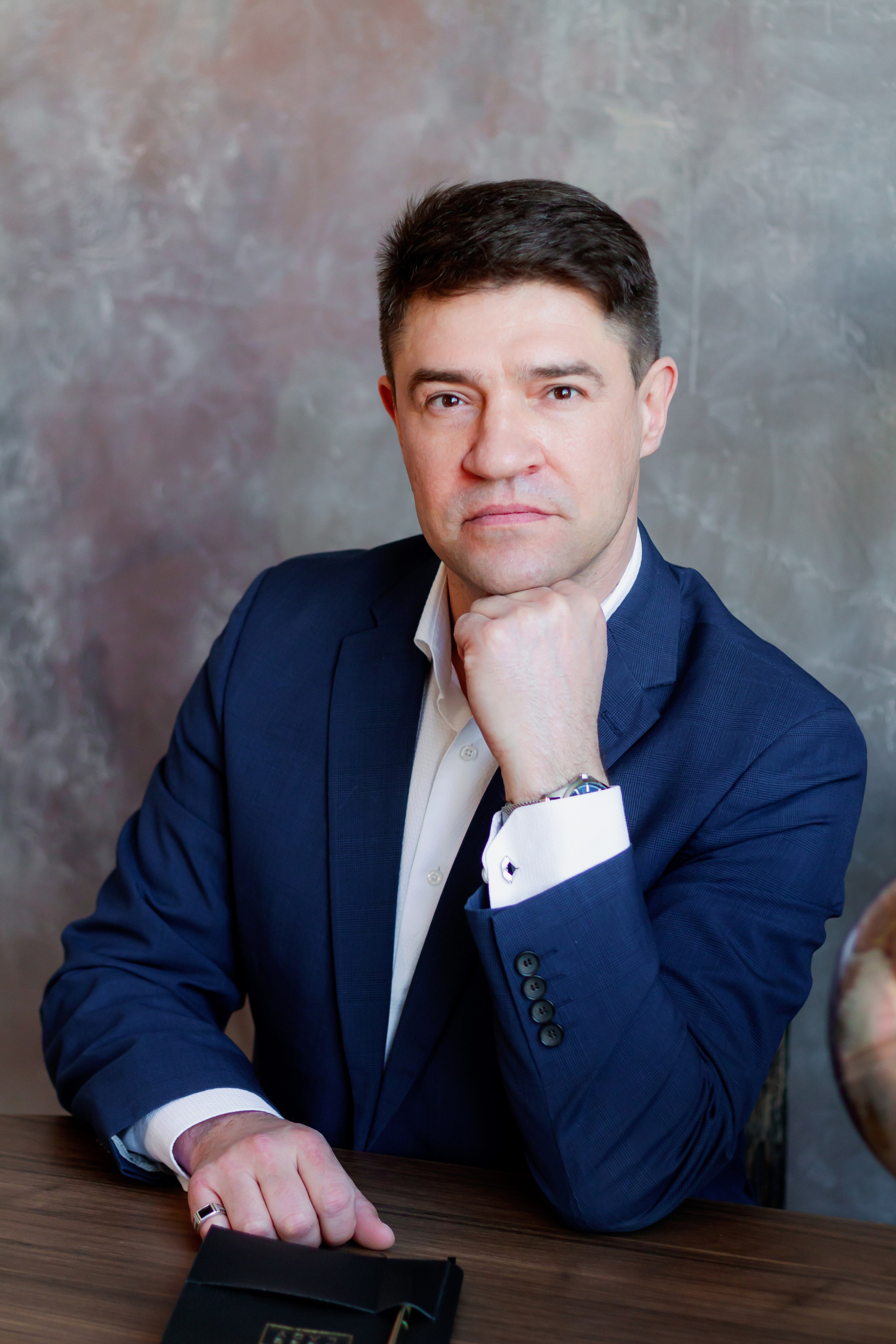 Деловой портрет. Евгений. Фотограф в Екатеринбурге Пойгина Елена