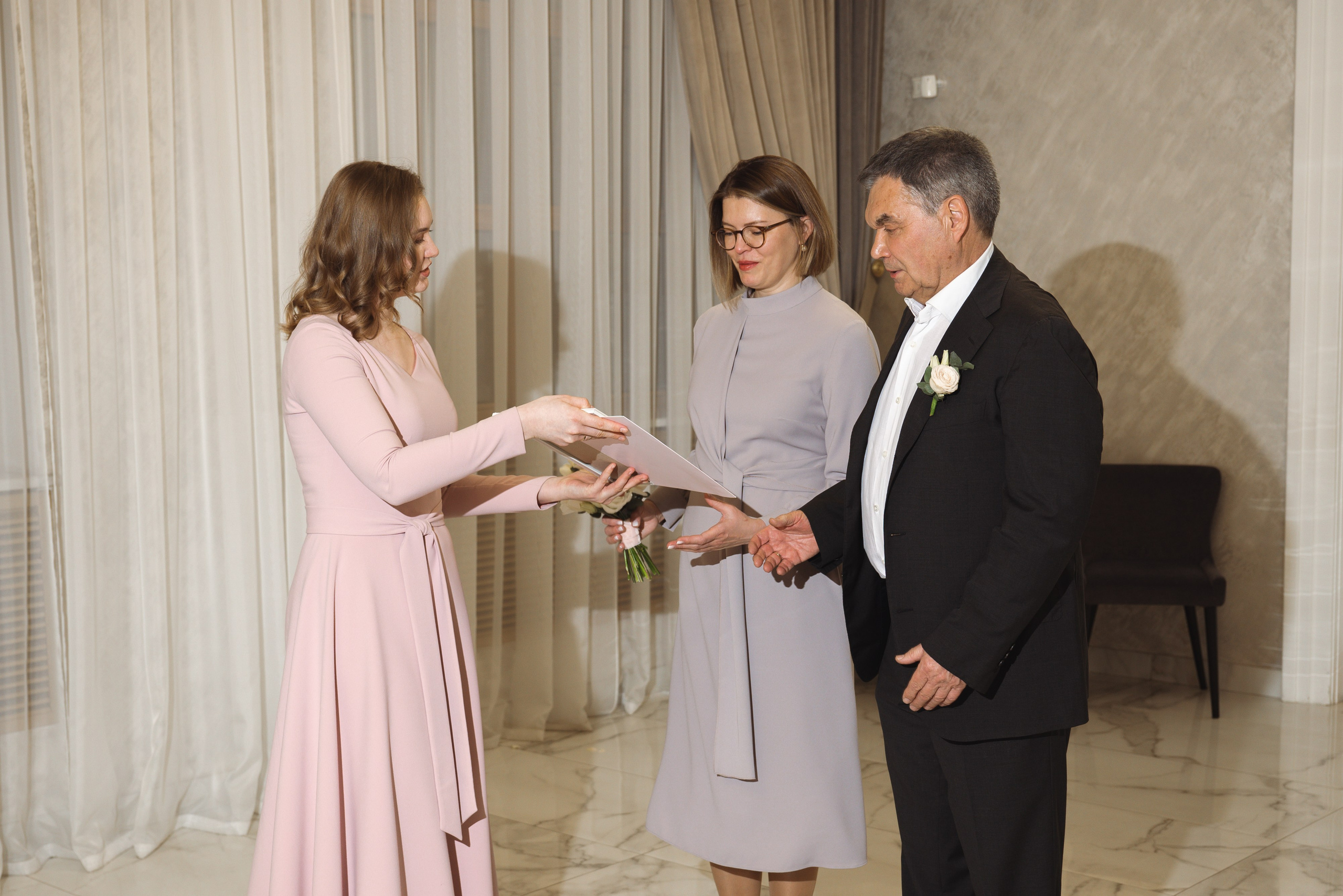 Александр и Юлия 15 лет. Фотограф Москва Настя Профотовна. Репортажные, свадебные и контент фотосессии