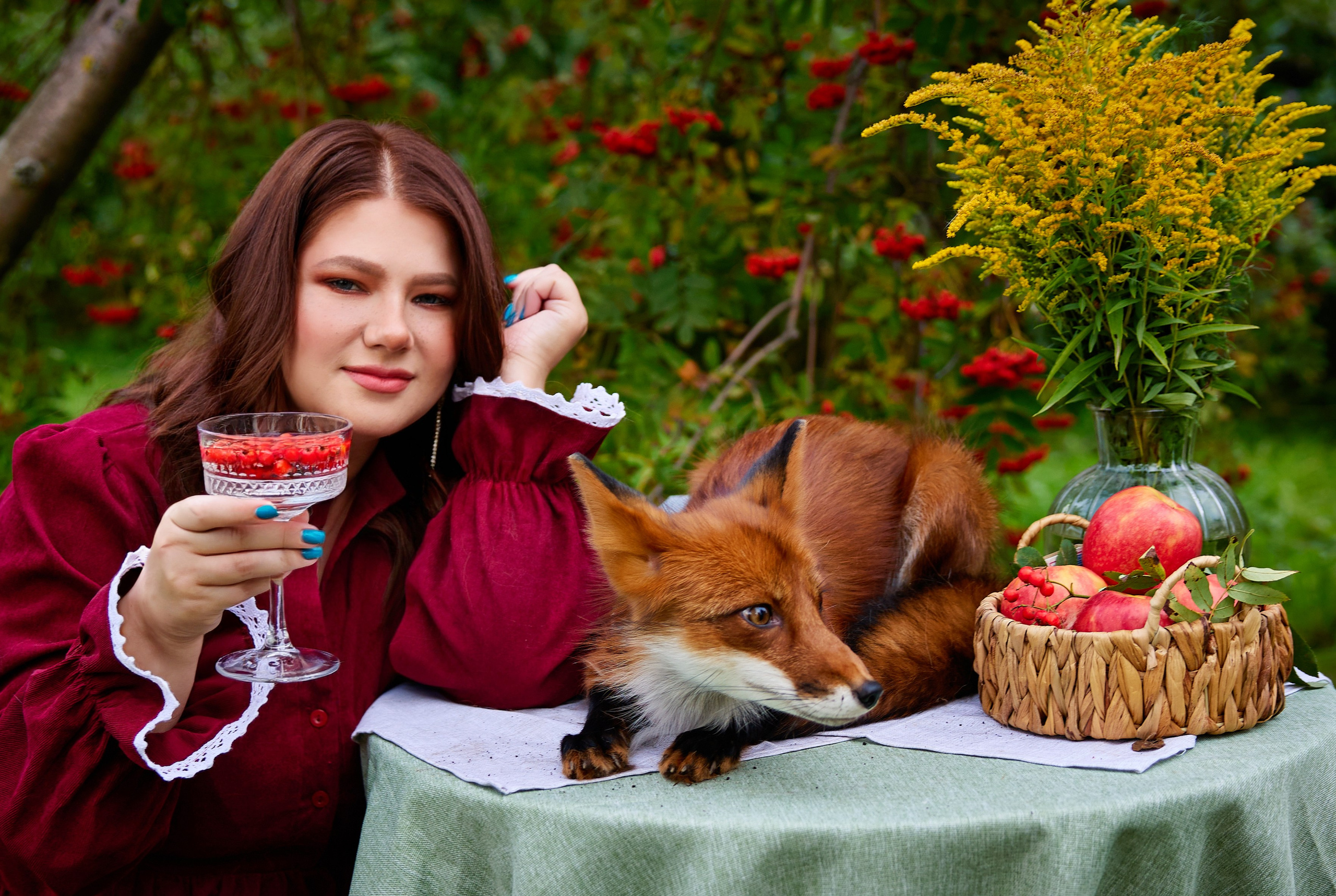 Фотопроект «Рябинка». Ярослава и Маргарита. Фотограф Люся Воробьева