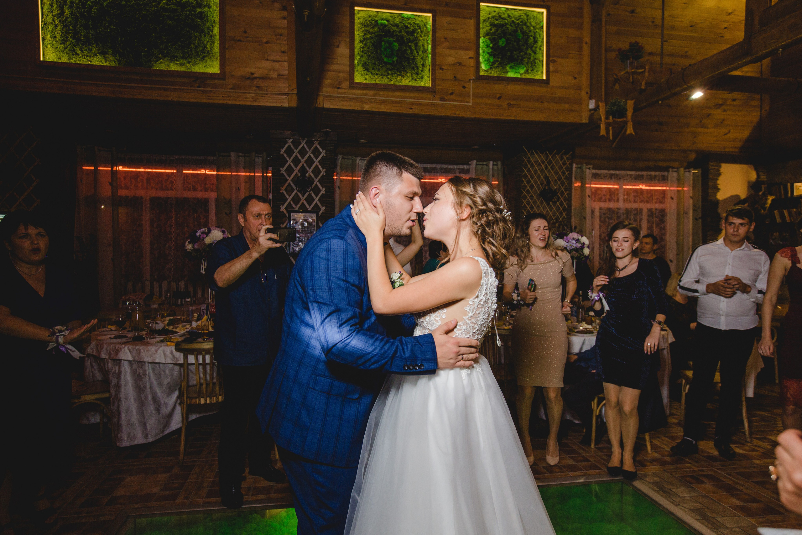 Свадьба в лесу. Свадебный и семейный фотограф в Краснодаре