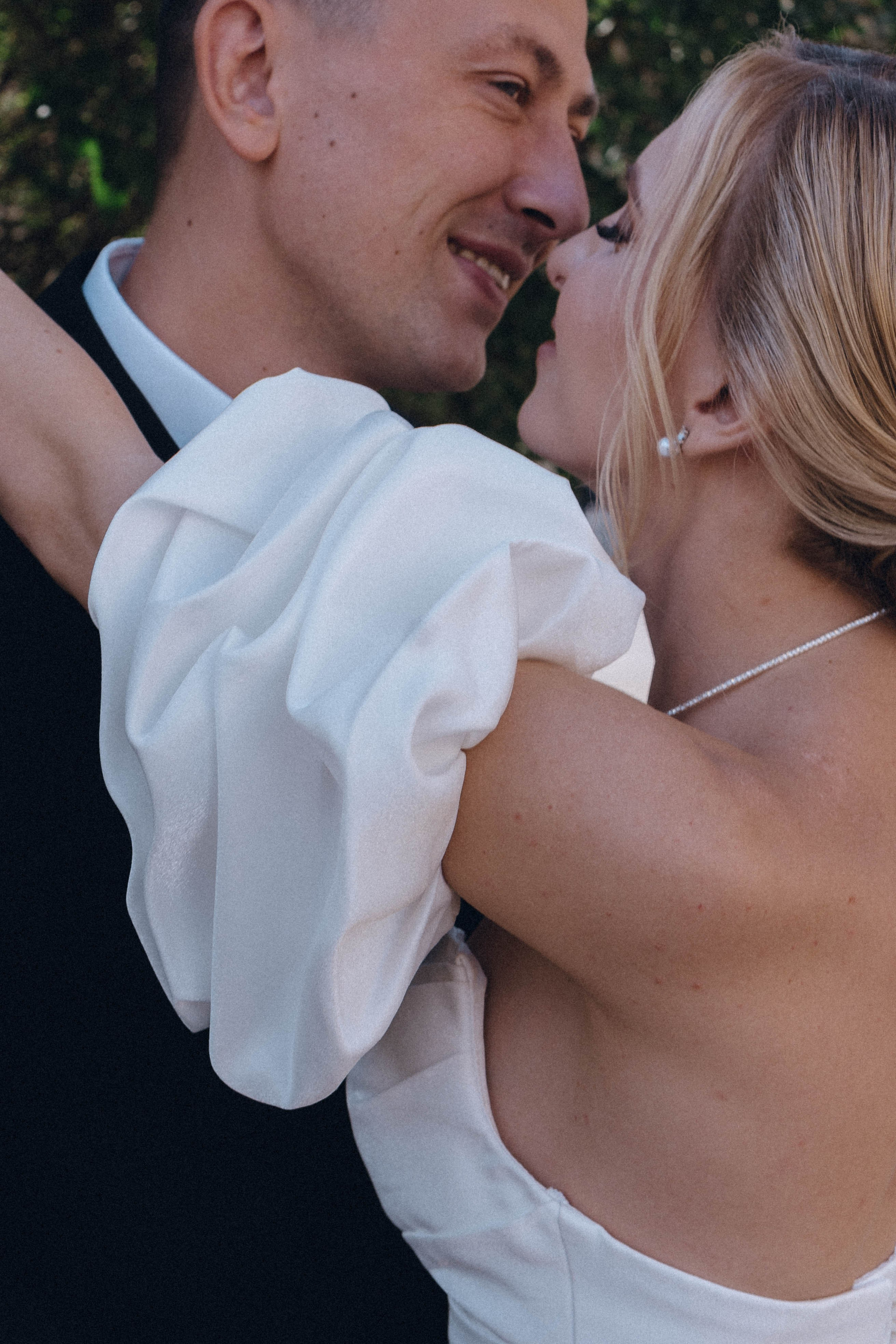 СВАДЕНБНАЯ СЬЕМКА НА КАТЕРЕ ПО КАНАЛАМ САНКТ-ПЕТЕРБУРГА И В АКВАТОРИИ НЕВЫ. Профессиональный фотограф, Санкт-Петербург — Виктория Богомолова