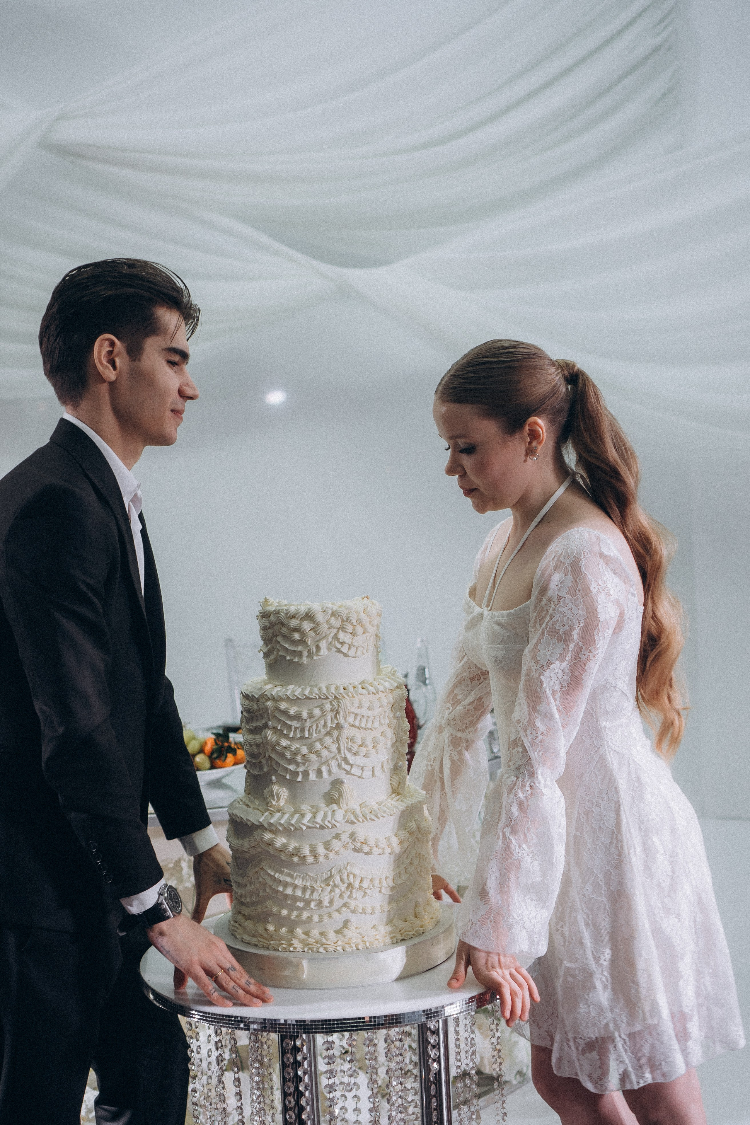 СВАДЕБНАЯ СЬЕМКА СБОРОВ В ОТЕЛЕ И ВЫЕЗД НА ЦЕРЕМОНИЮ (СНЯТО В СИБИРЕ В НИЖНЕВАРТОВСКЕ). Профессиональный фотограф, Санкт-Петербург — Виктория Богомолова