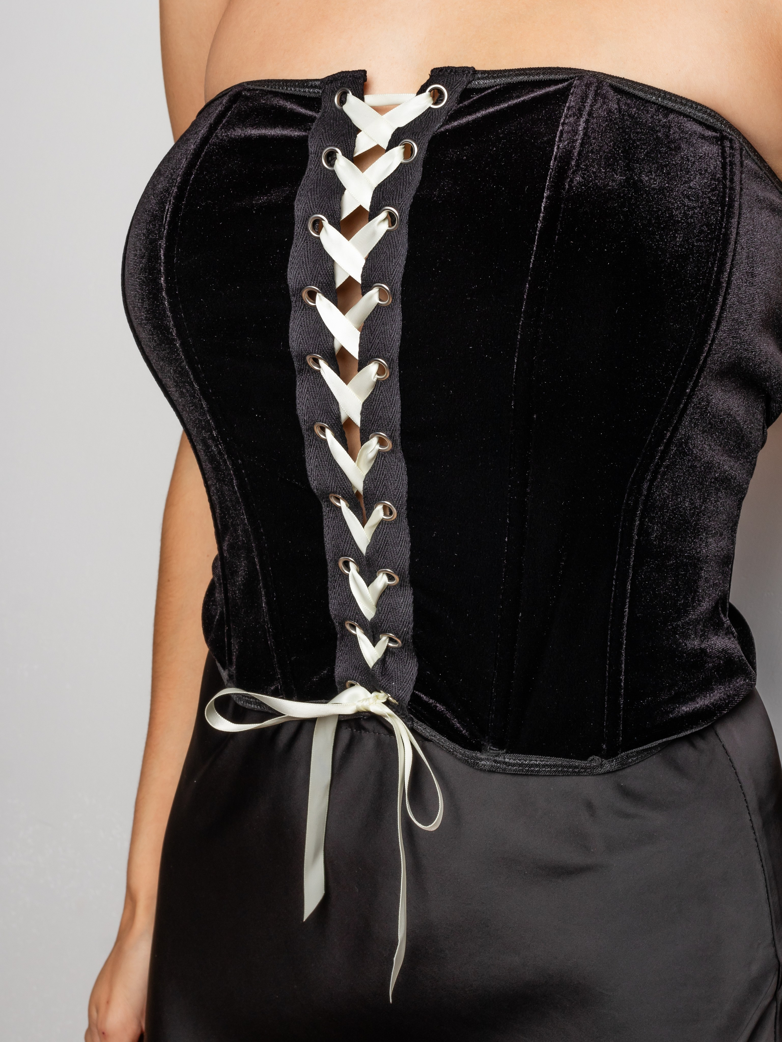 Корсеты. Фотограф в Краснодаре Арина Кудряшова