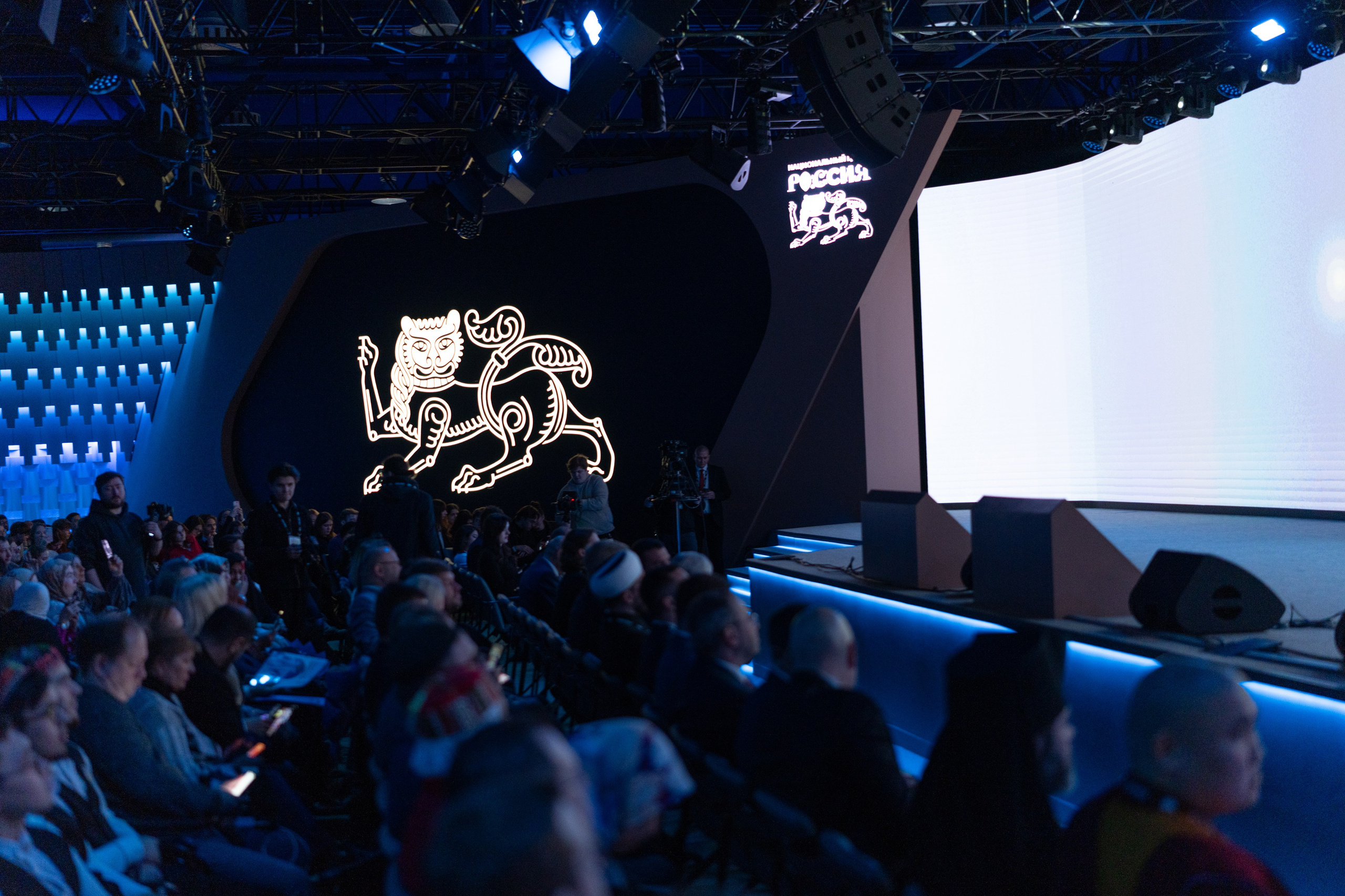 MMMF. Фотограф Дмитрий Алехин. Репортажная съемка мероприятий в Москве