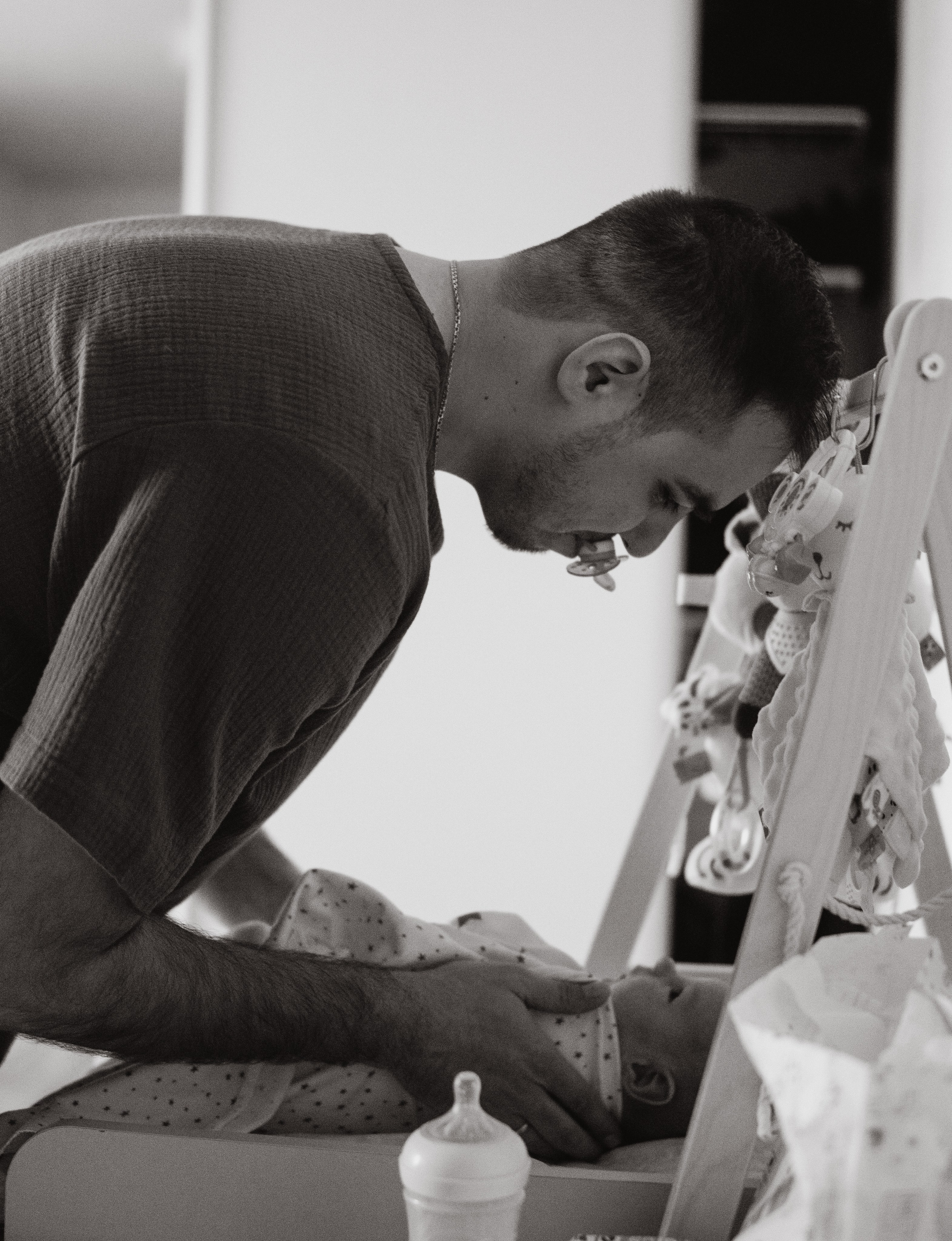 Марк в кругу семьи. Семейный, ньюборн фотограф, фотограф на роды в Москве, Виктория Тюльдюкова