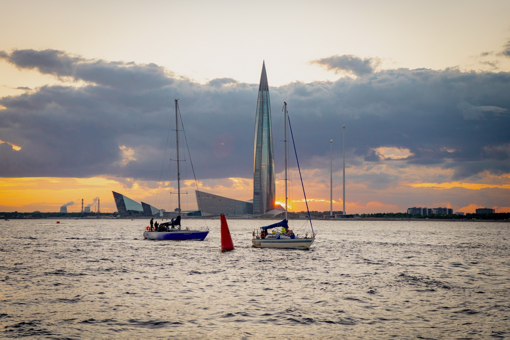 Прогулки на теплоходе. Фотограф Сергей Лукьяненко