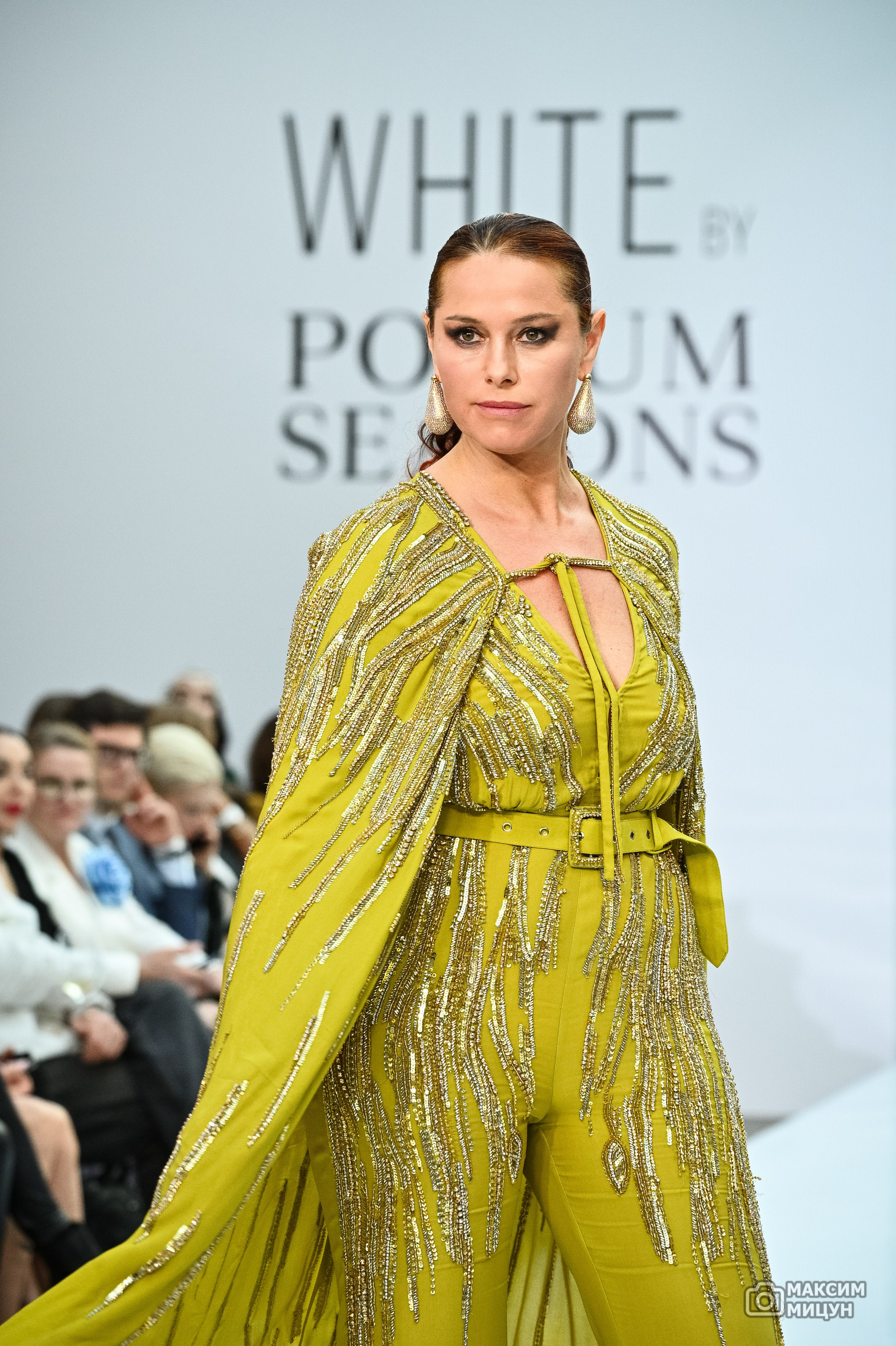 Модные показы. Фотограф Максим Мицун. Портрет, свадьба, репортаж, каталог