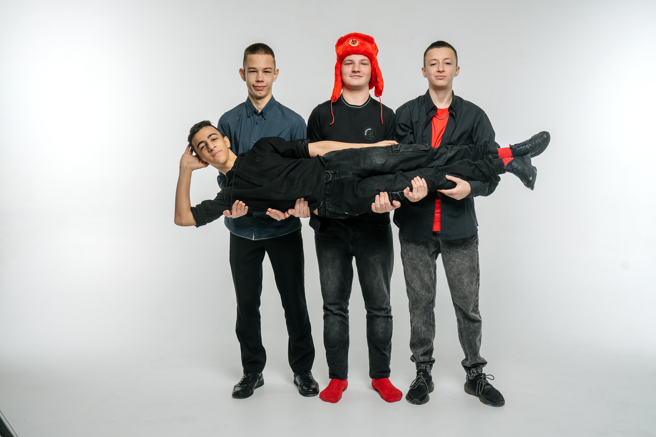 5. Выпускные альбомы, школьные фотосессии в городе Новороссийске