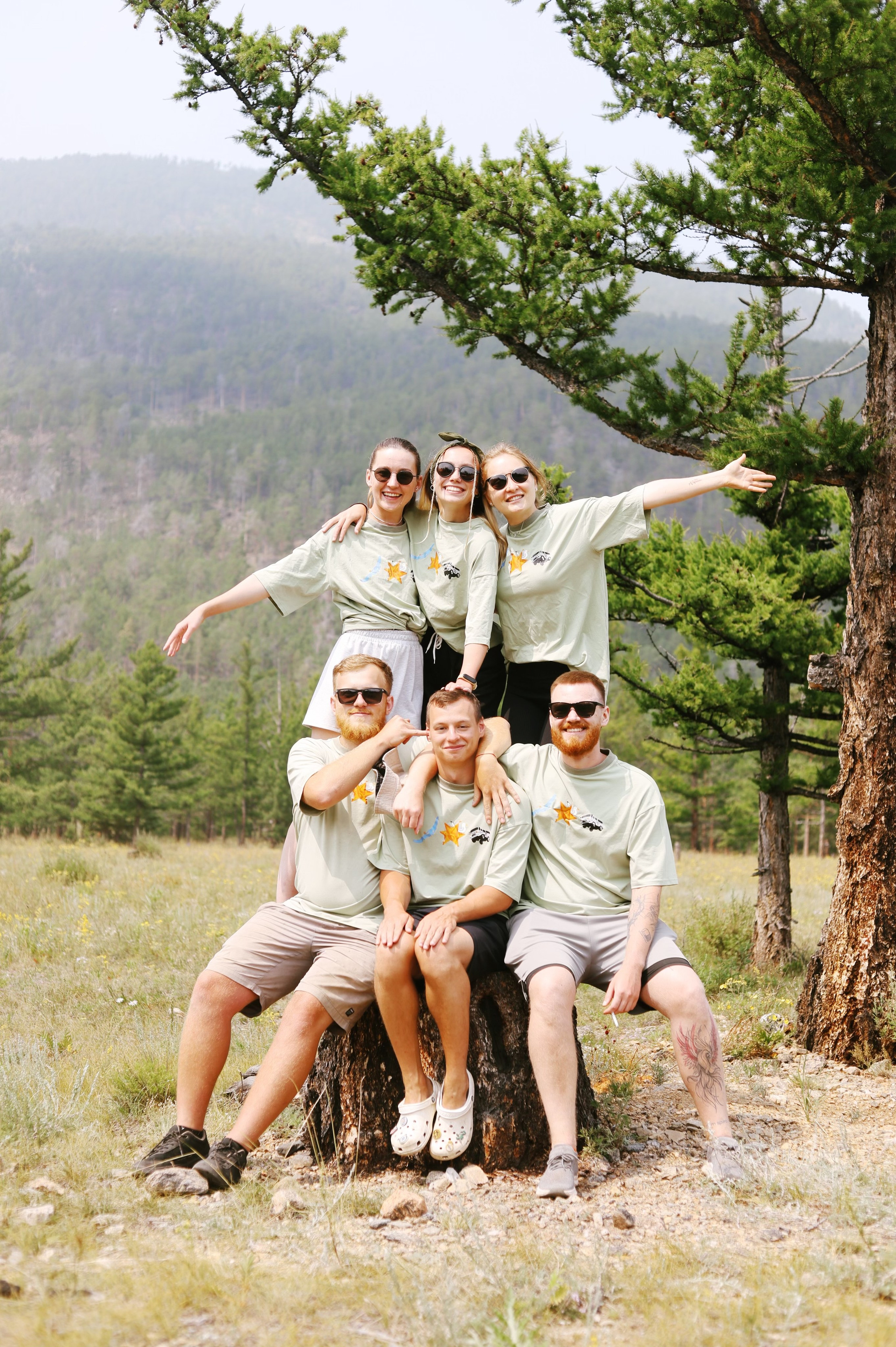 Лето 2024 / палатки. 1642 — первый лагерь для взрослых на Байкале