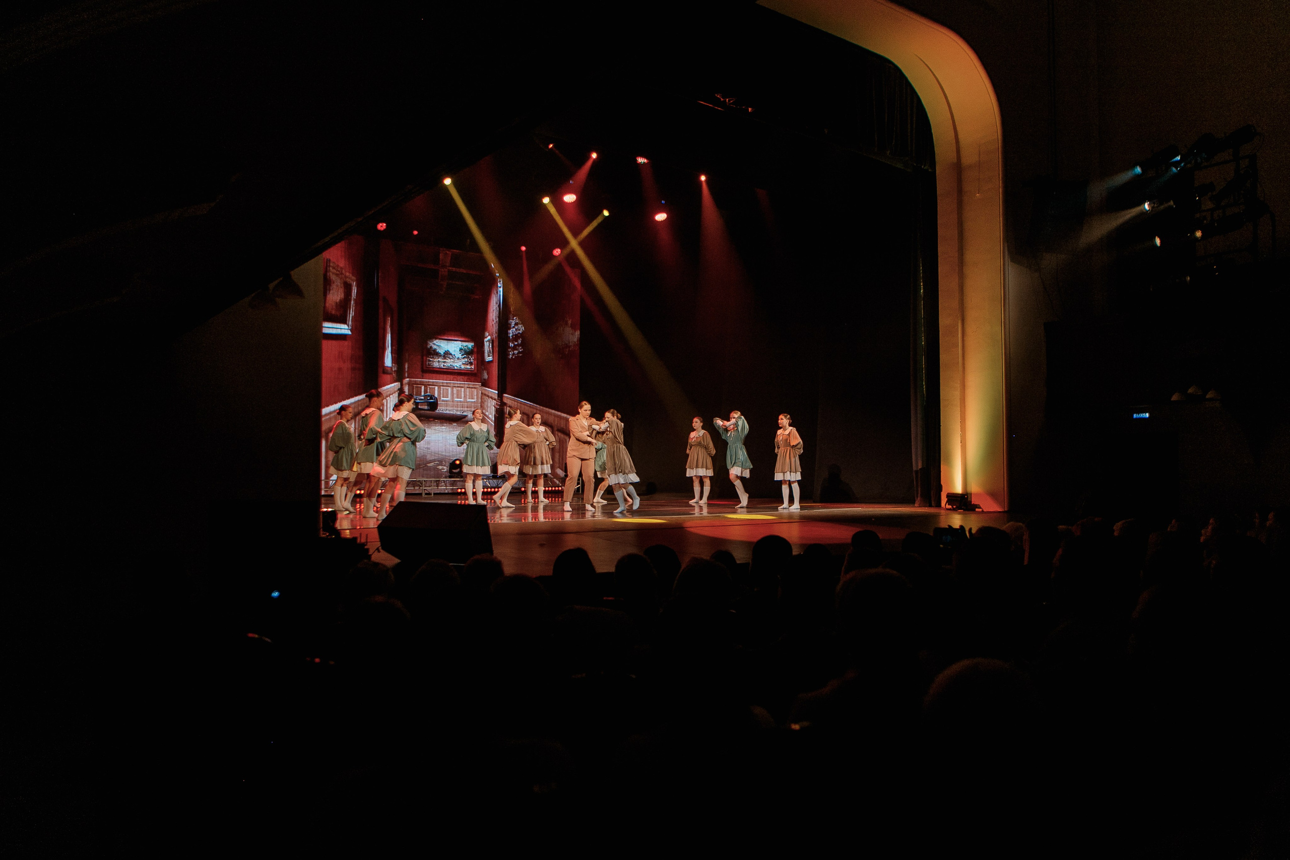 Концерт, танцевальный дом «Наследие». Фотограф Анастасия Кулешова