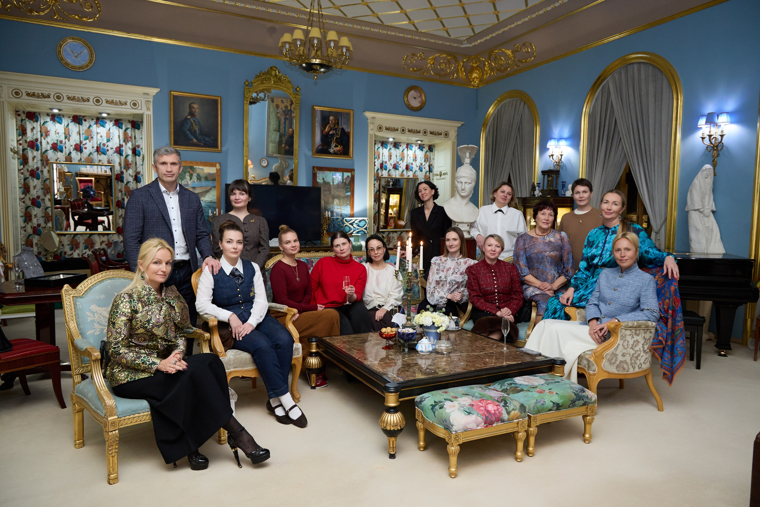 Родные люди — вечер в гостях у Петра Аксёнова. Анастасия Зобнинá — фотограф в Санкт-Петербурге/СПб