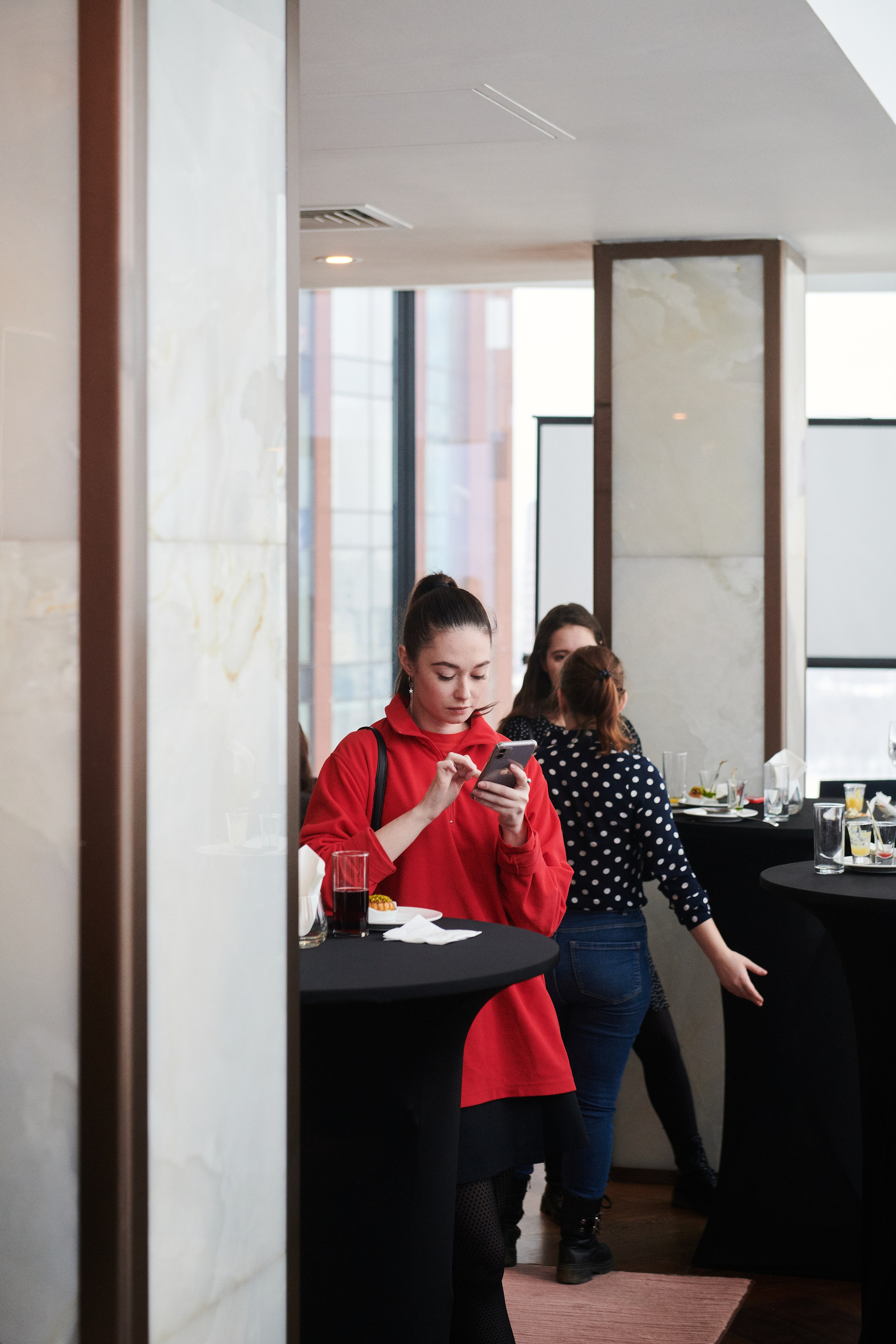 Aviasales. Фотограф Роман Арыкин Екатеринбург