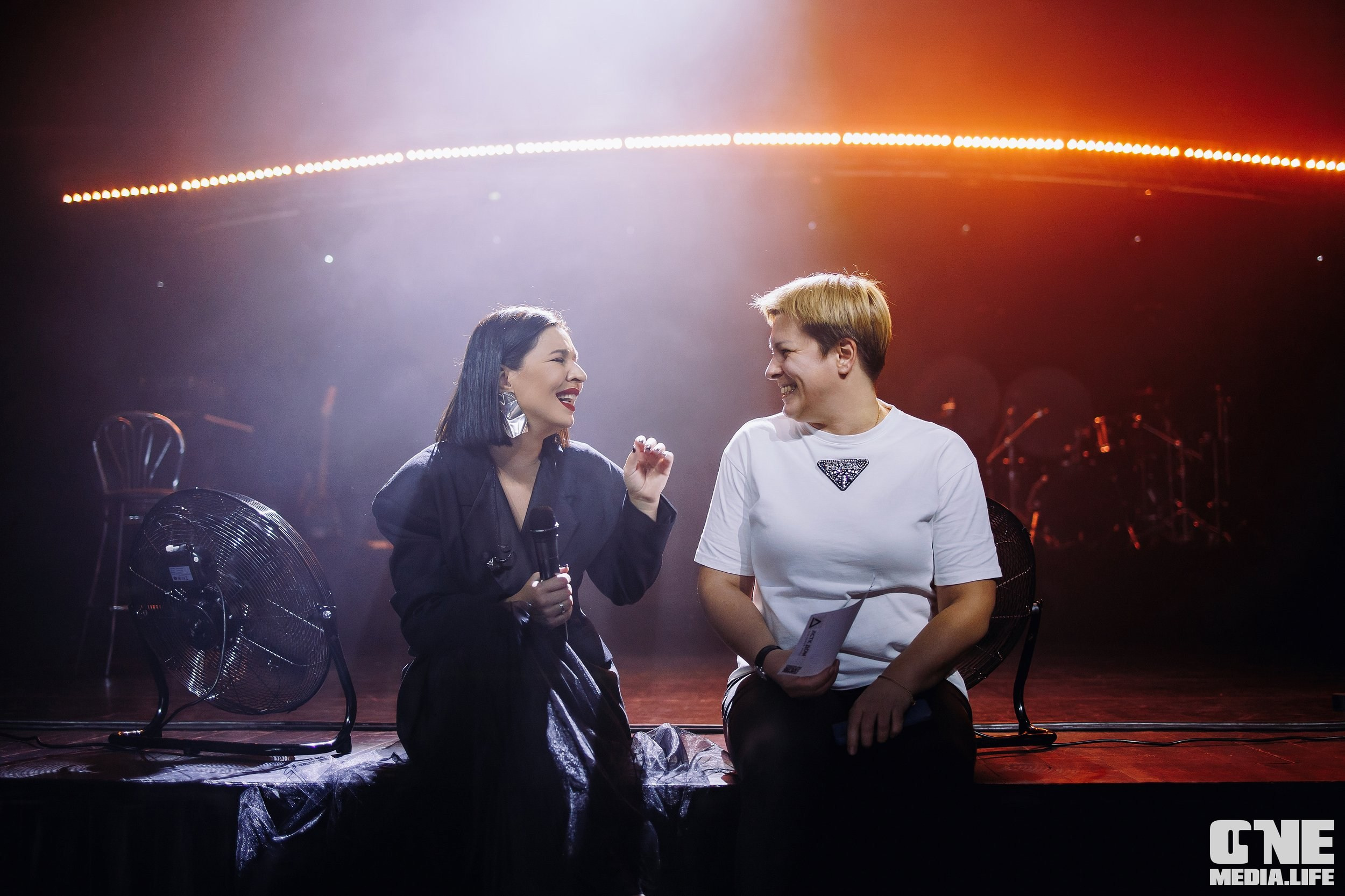 Фоторепортаж с концерта Ёлки. One Media Life: фоторепортажи, фотоотчеты с мероприятий и заведений