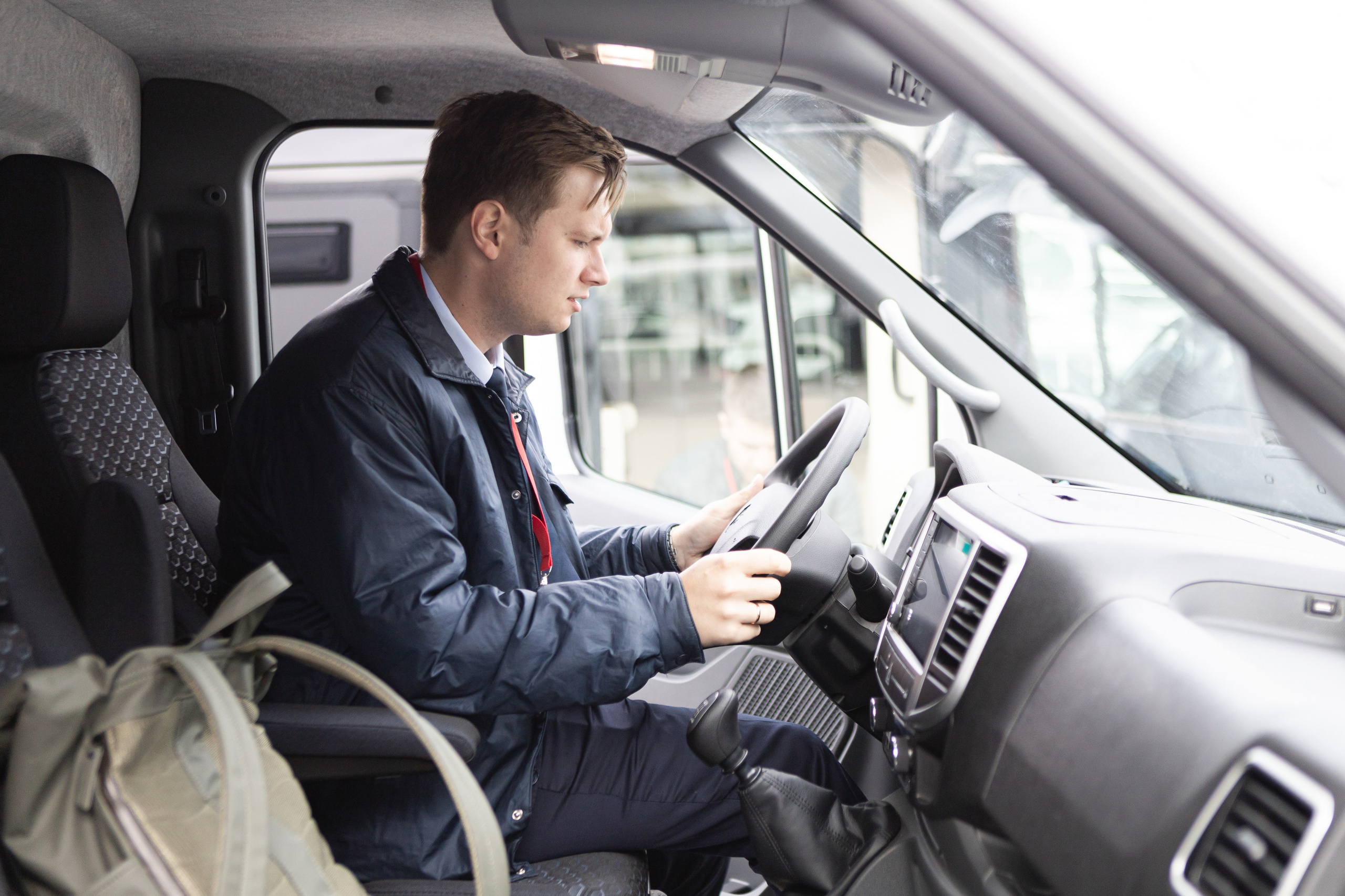 Фотосъемка выставки «Дни Пермского бизнеса» для GAZ. Репортажный фотограф в Перми Денис Голдобин