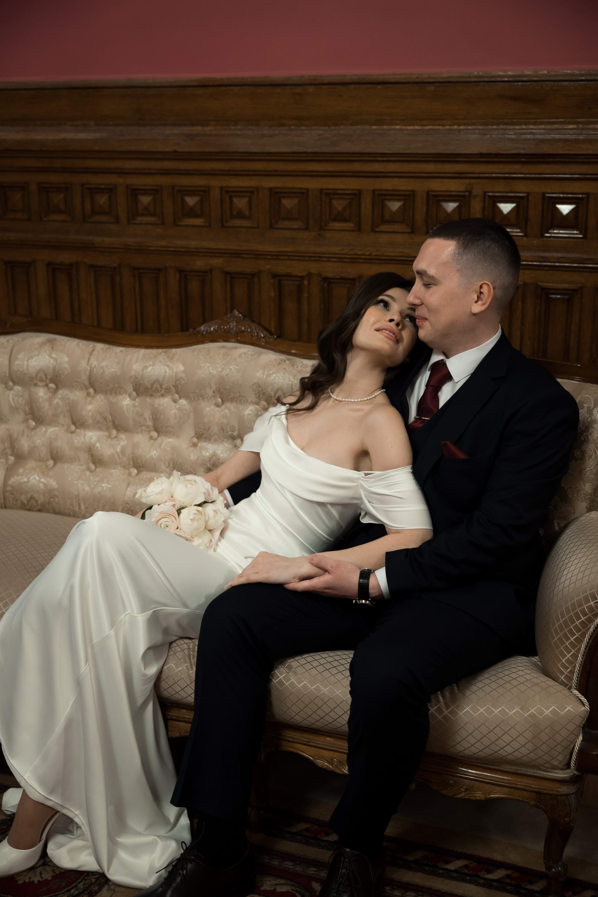 Свадебная фотосессия на Фурштатской. Свадебный фотограф Игорь Брундасов 8PHOTO на свадьбу венчание загс СПб