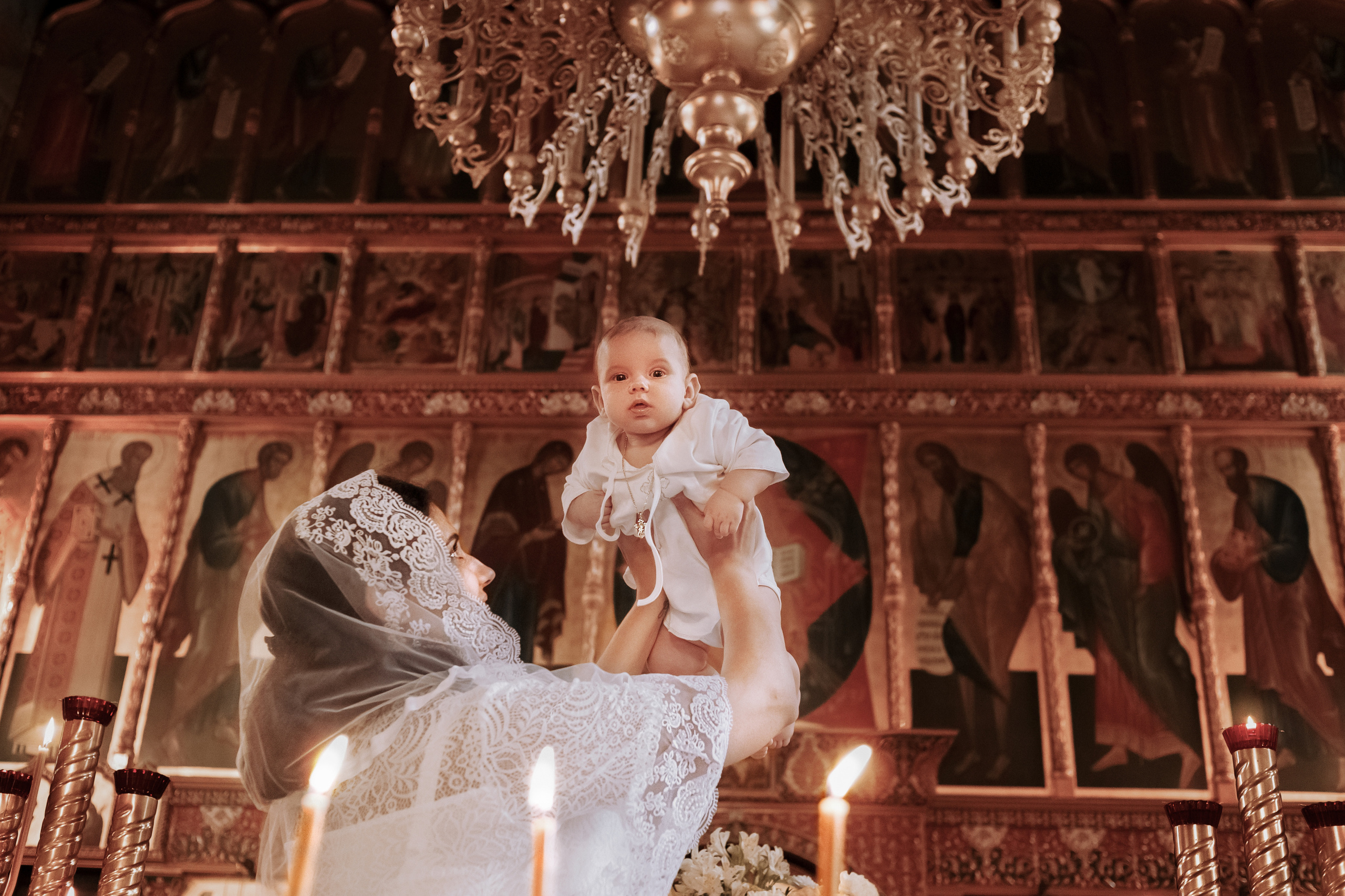 Церковь Покрова Пресвятой Богородицы в Братцеве. Фотограф Newborn и церковных Таинств