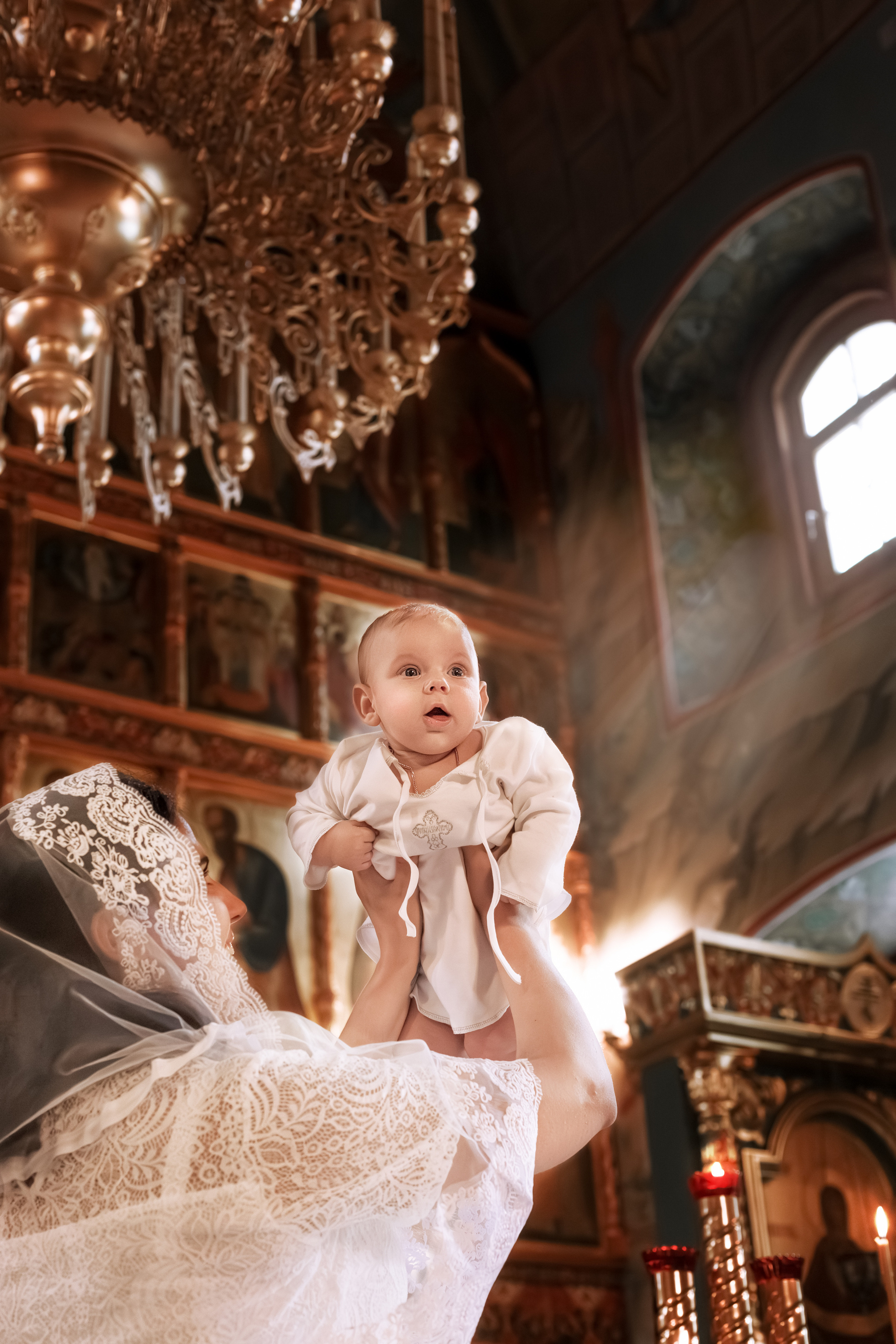 Церковь Покрова Пресвятой Богородицы в Братцеве. Фотограф Newborn и церковных Таинств