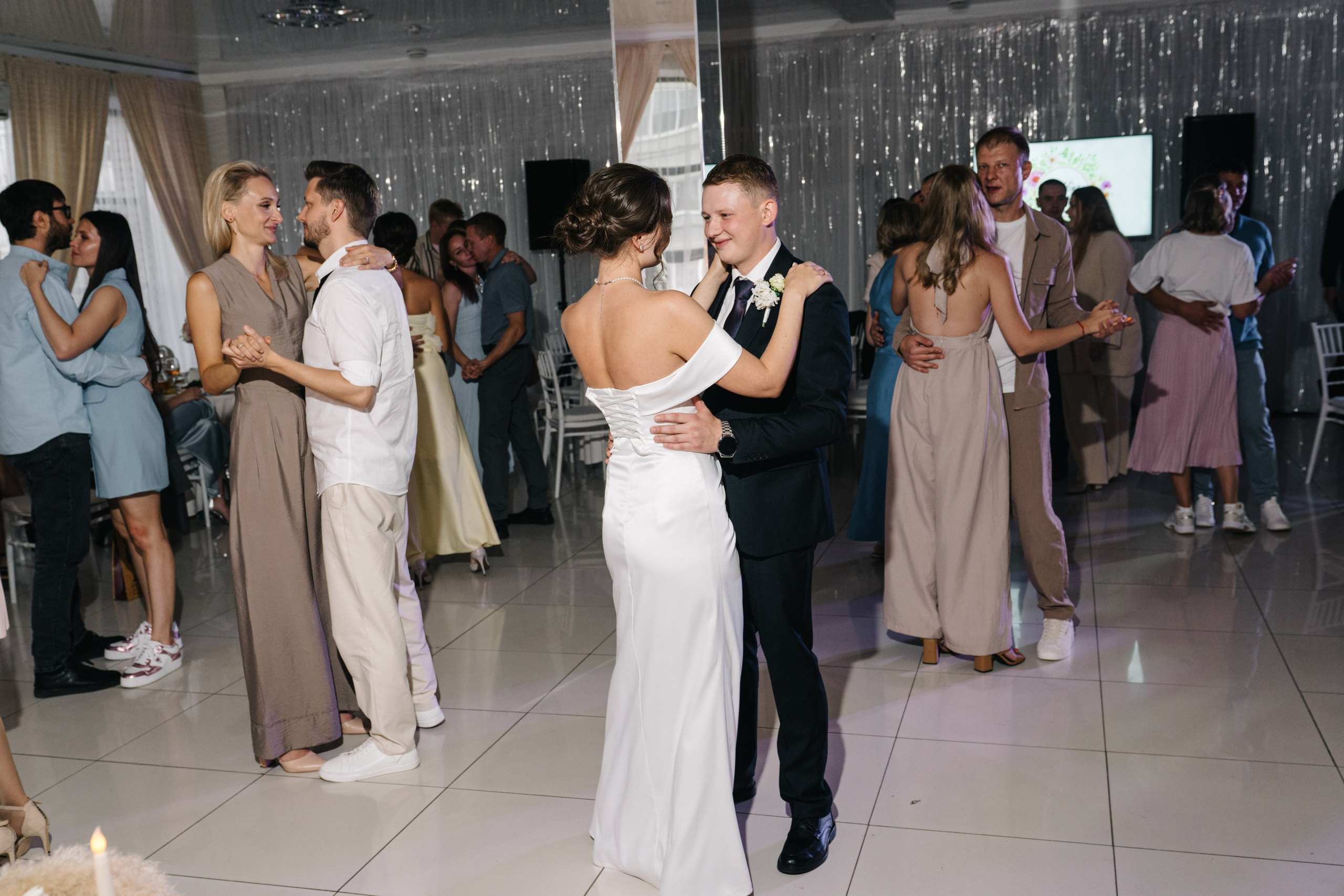 Арина и Дмитрий. Свадебный и Мужской фотограф