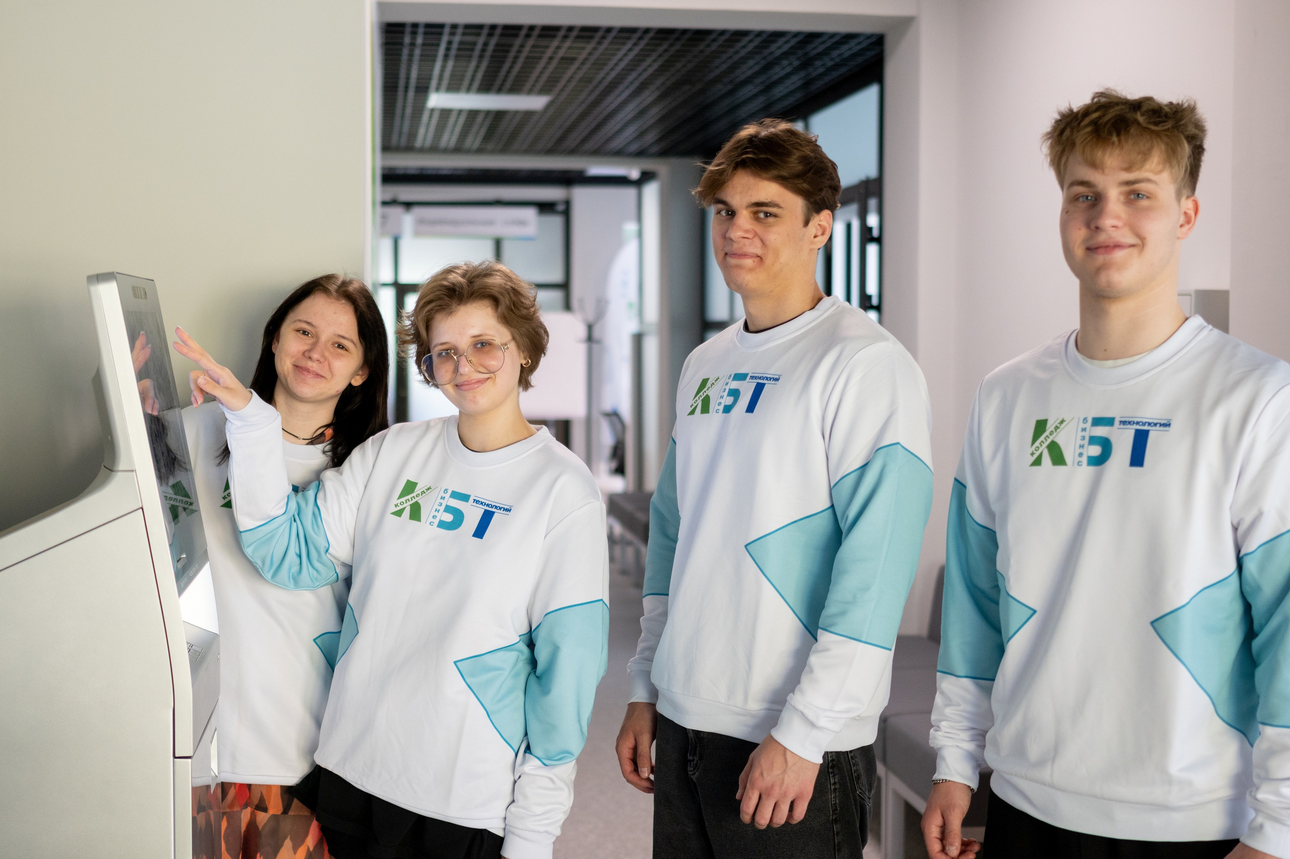 Мерч. Фотограф и видеограф в Москве Анна Матюхина